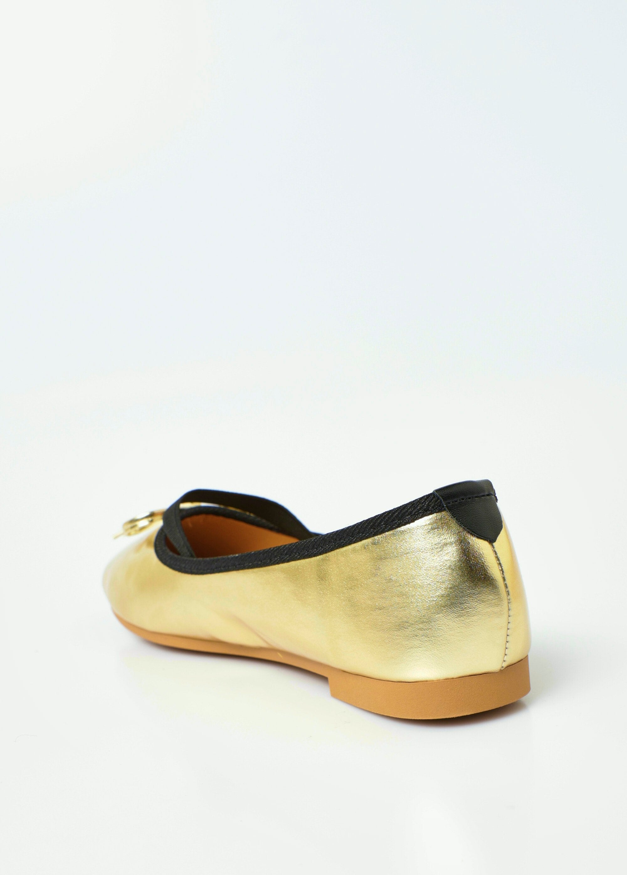 Flat_ballerinas_with_elastic_tops_Golden_DO1_slim