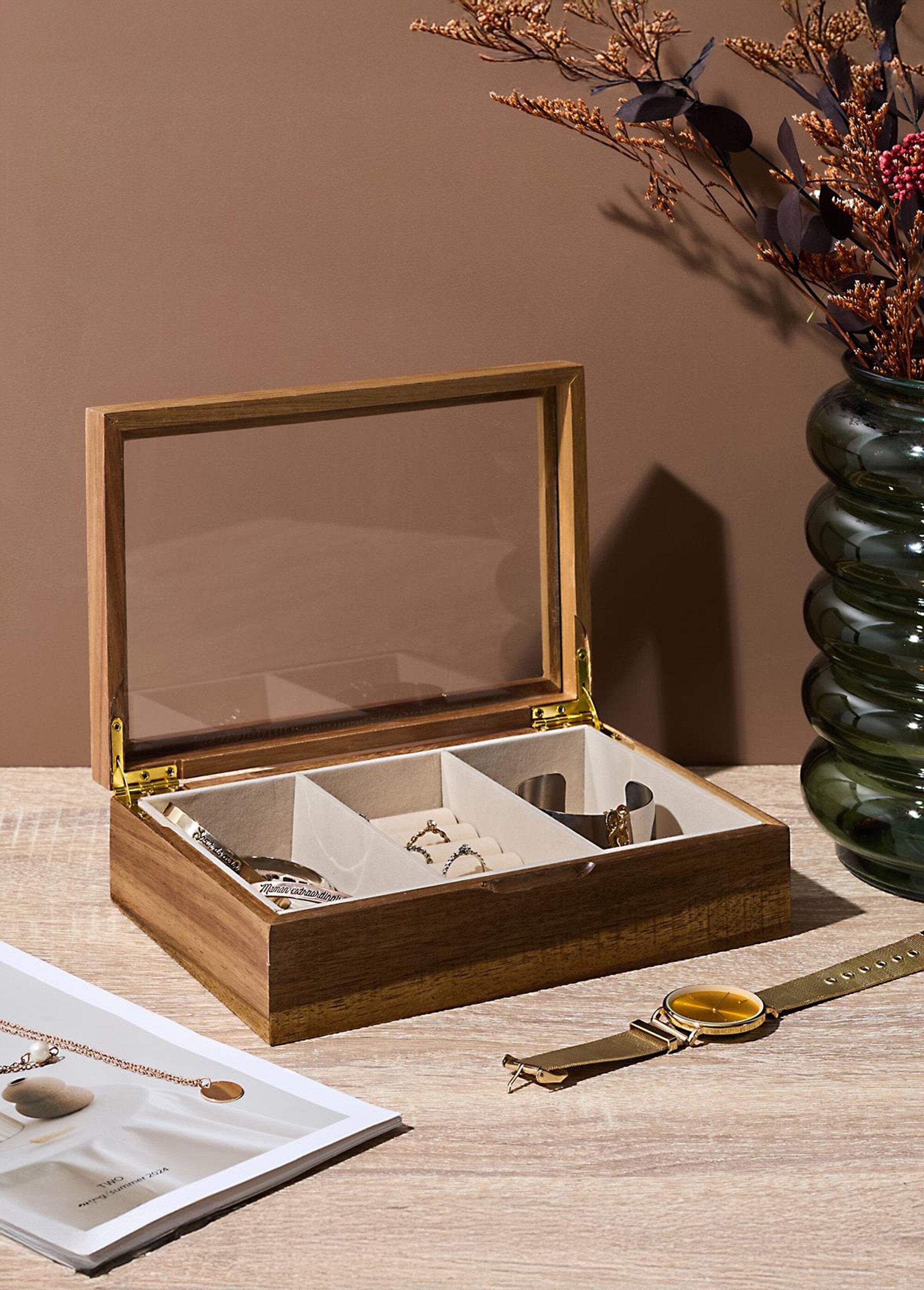 Wooden_jewelry_box_with_glass_lid_1B_Drink_SF1_slim