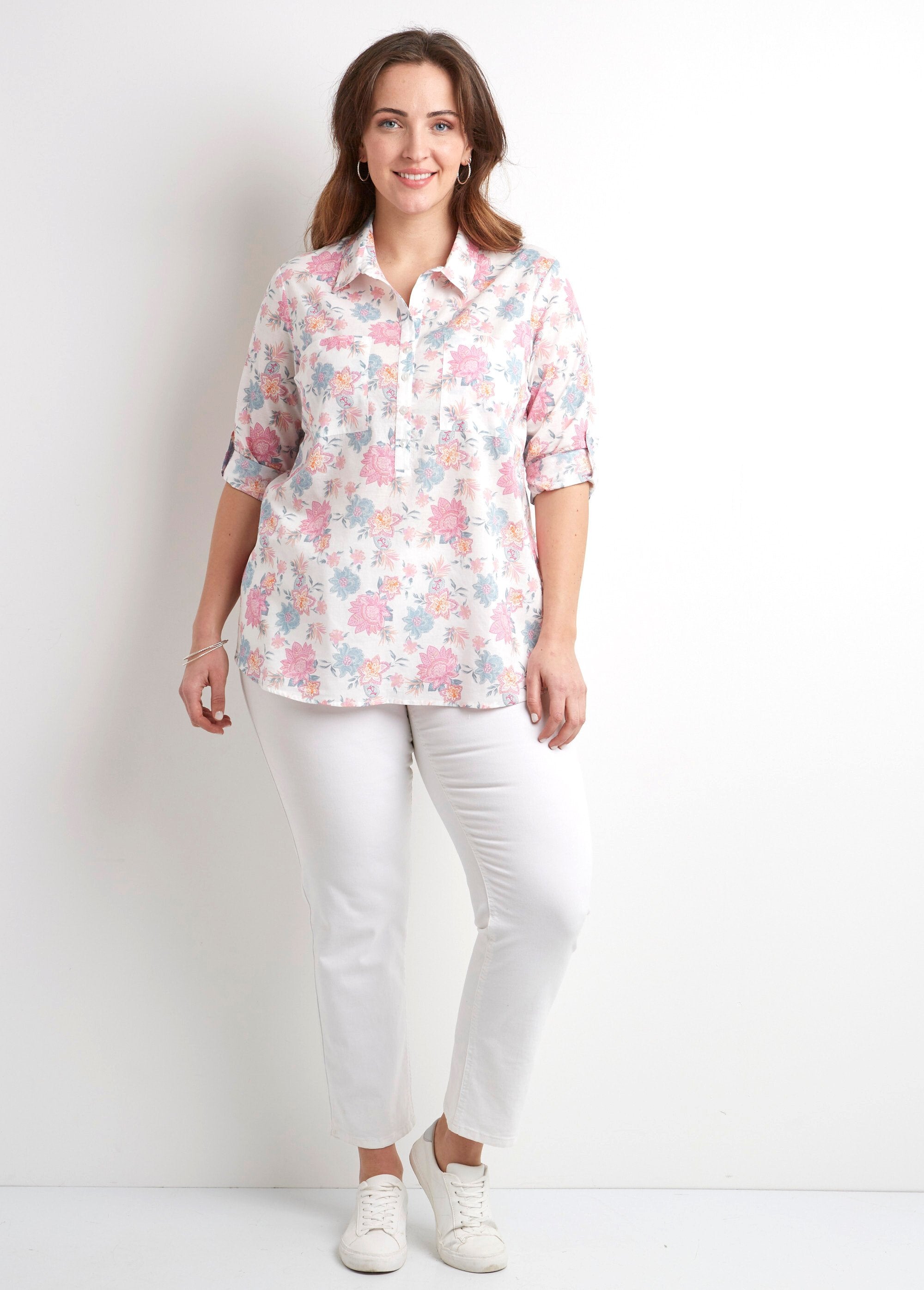 Long_button-down_cotton_blouse_with_floral_print_Pink_print_SF1_curvy