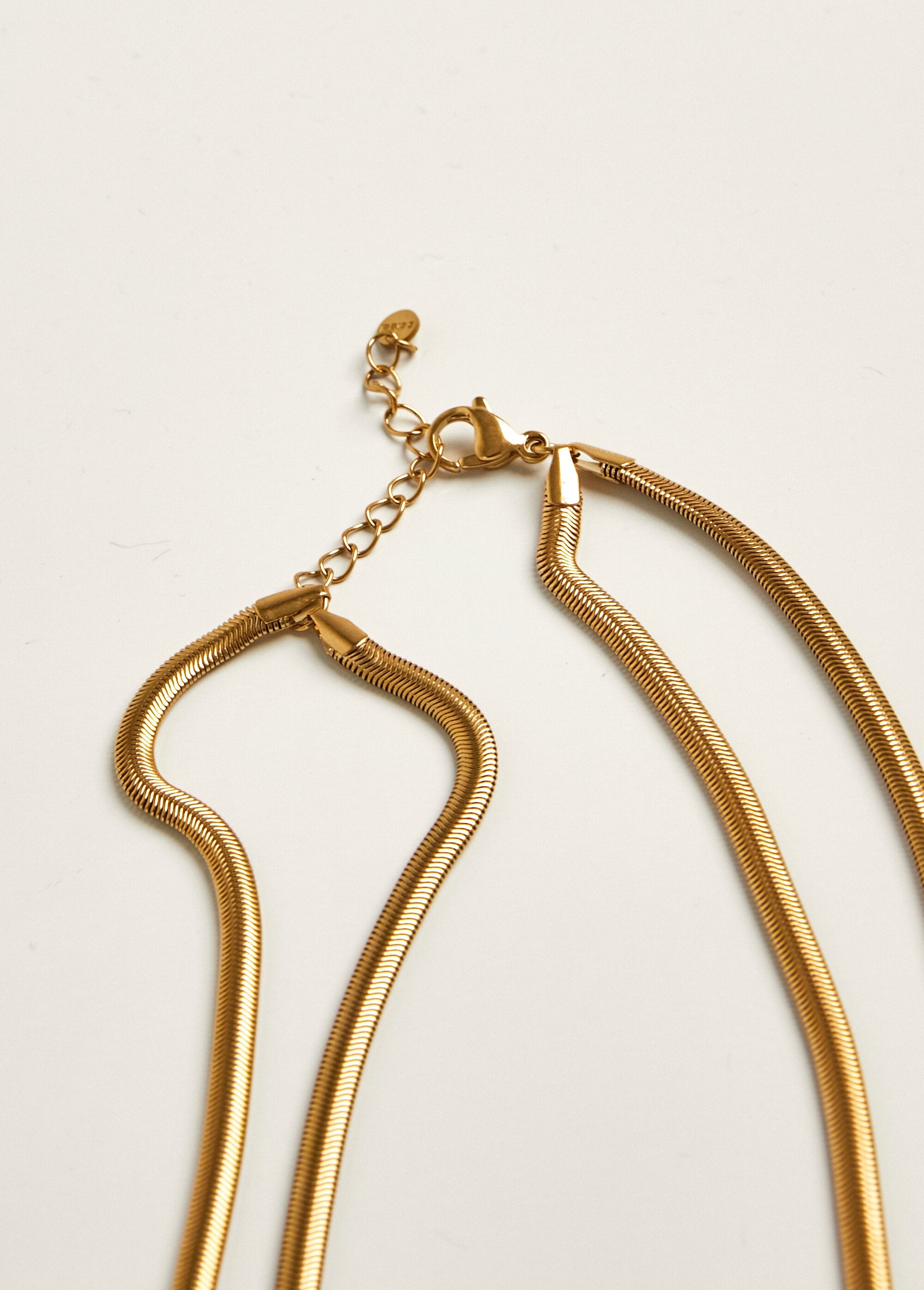 Double_snake_link_necklace_in_steel_Golden_DE3_slim