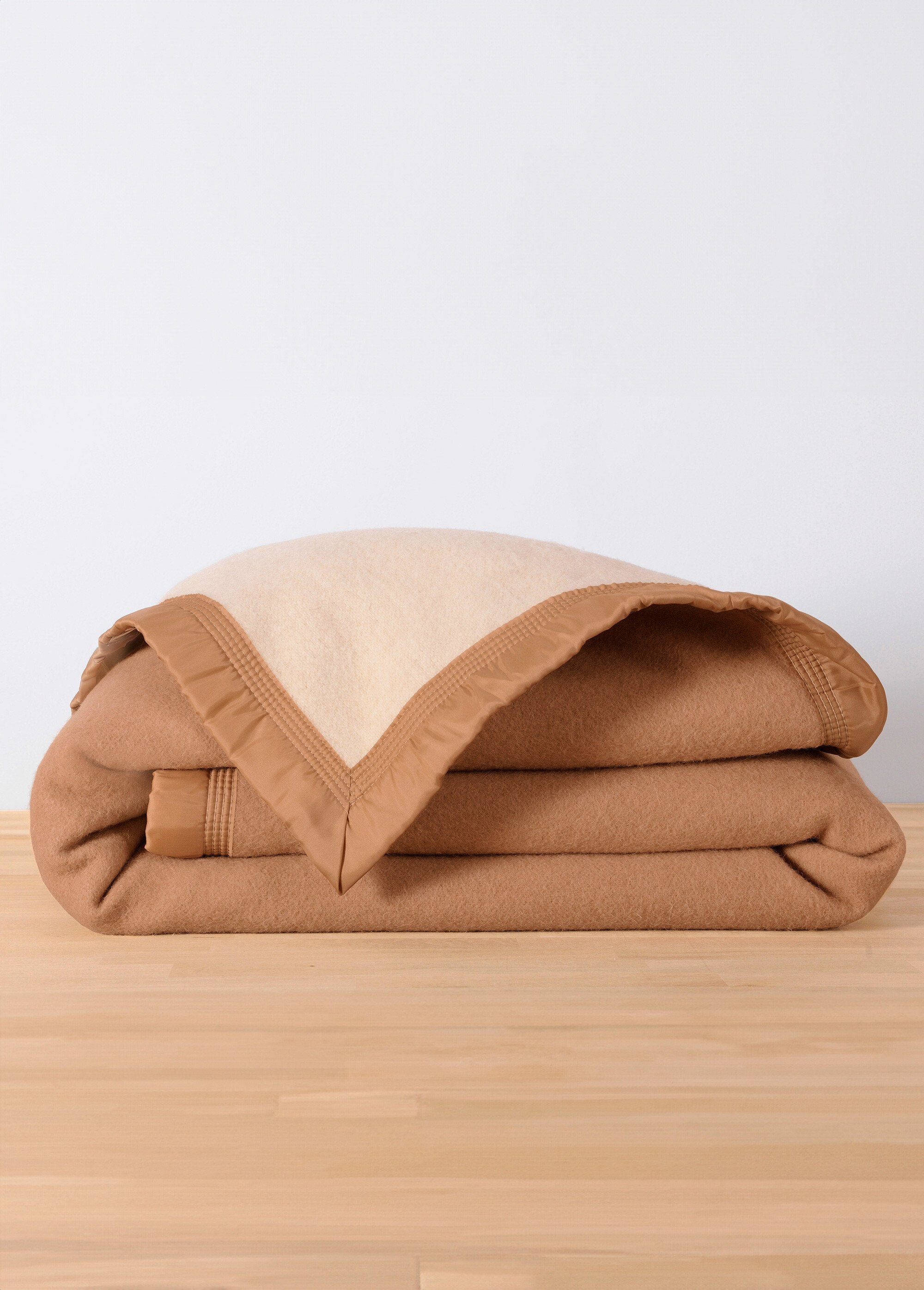 Two-tone_pure_wool_blanket_600_g/m²_Beige_FA1_slim