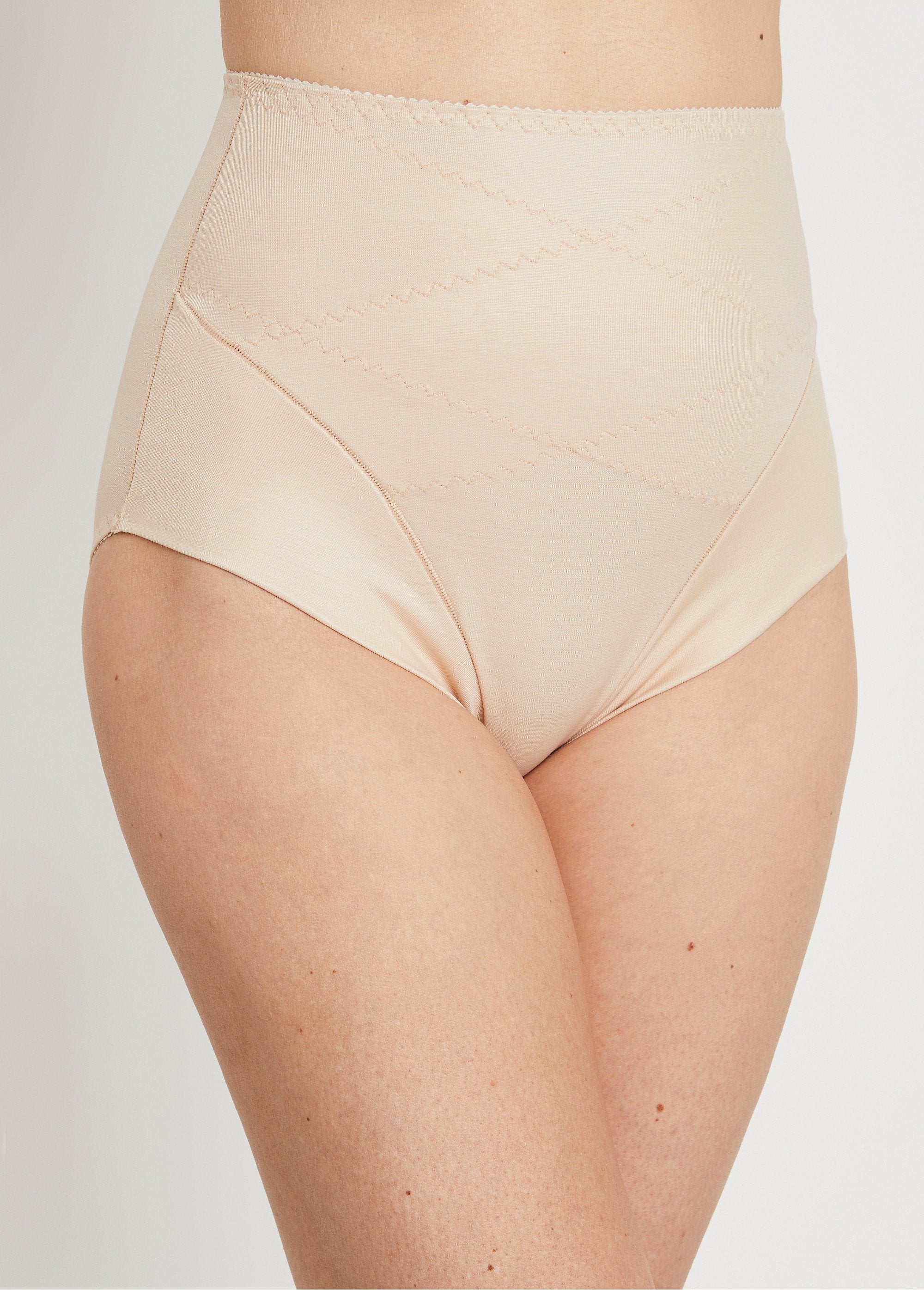 High-waisted_shaping_panties_Flesh_FA1_slim
