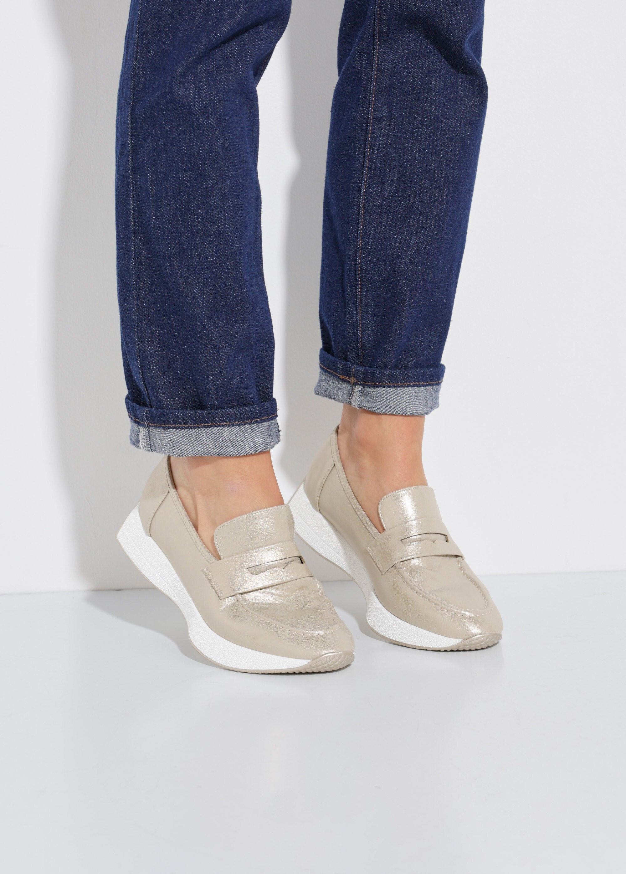 Contrasting_wedge_loafers_Golden_SF1_slim