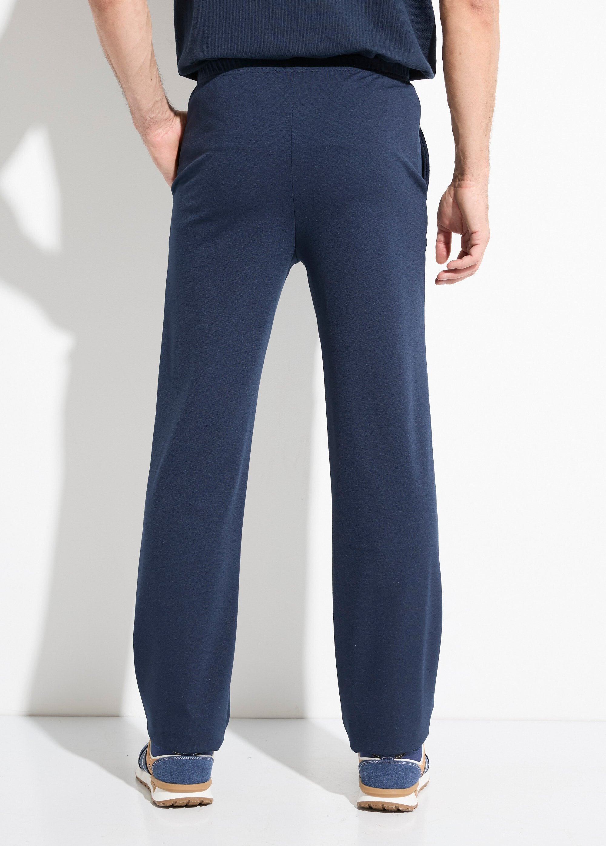Straight_pants_with_elasticated_waistband_in_stretch_fabric_Marine_DO1_slim