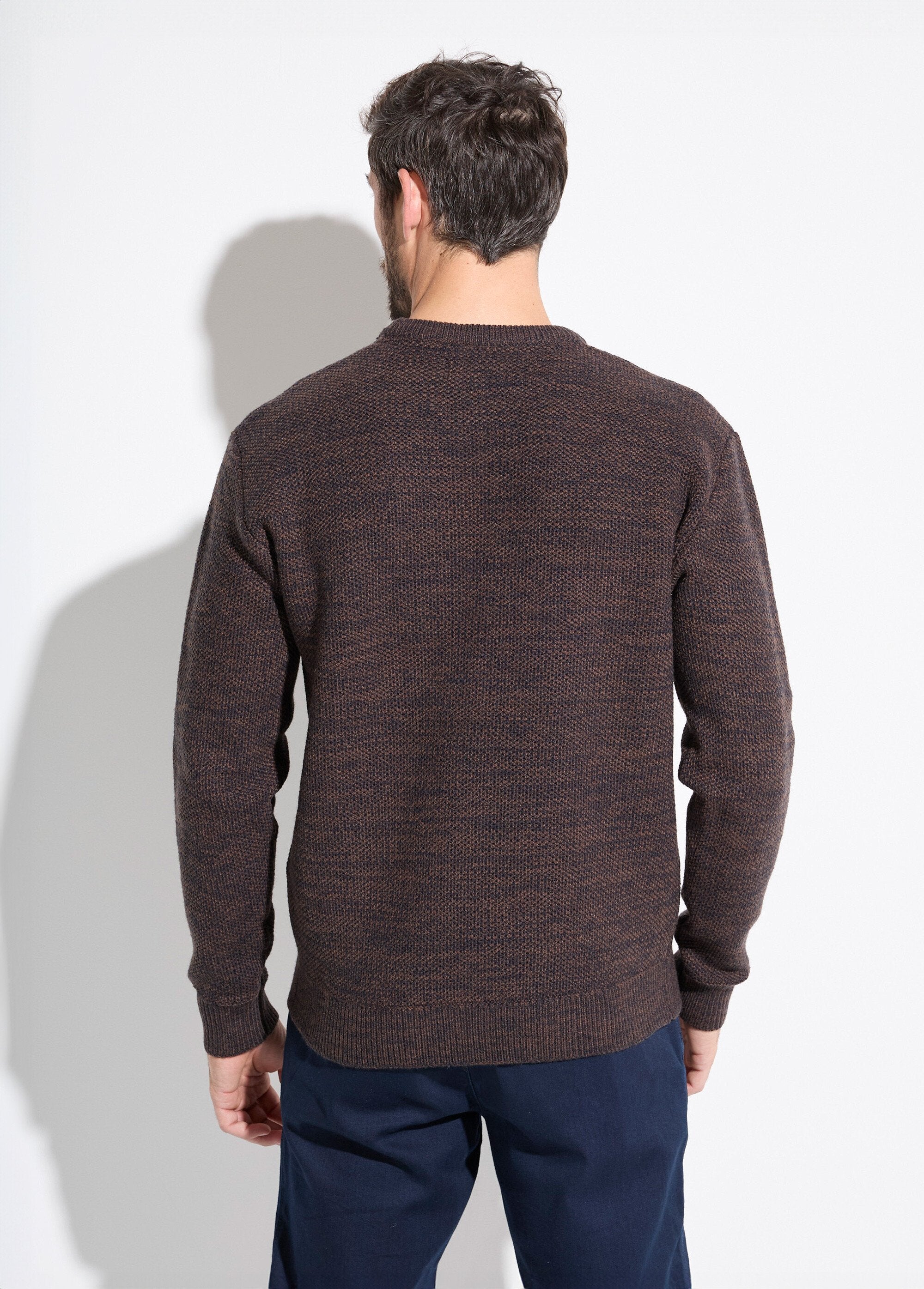 Long-sleeved_wool_marl_knit_round_neck_sweater_Brown_DO1_slim