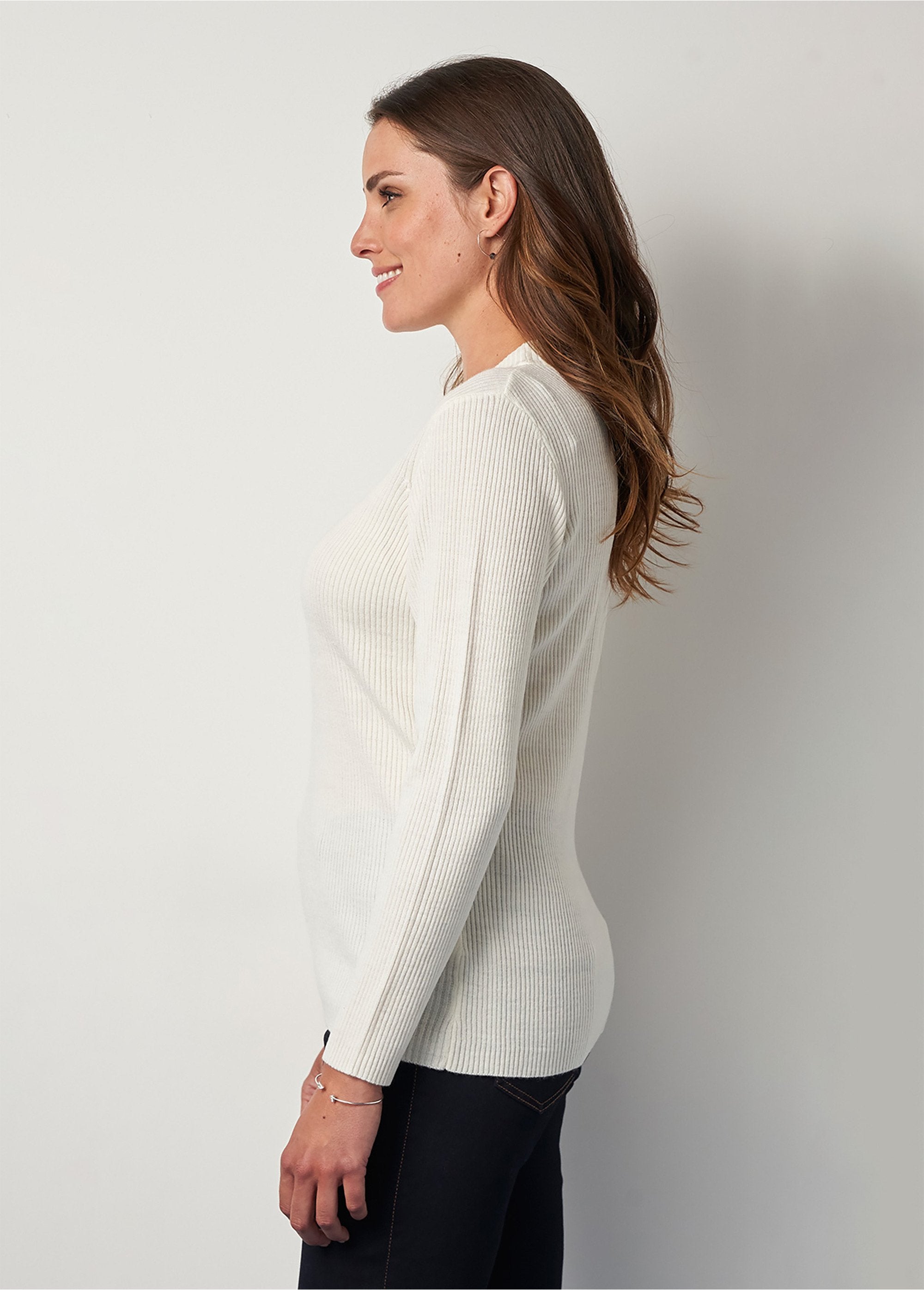 Pull_court_col_montant_maille_côtelée_Ecru_DR1_slim