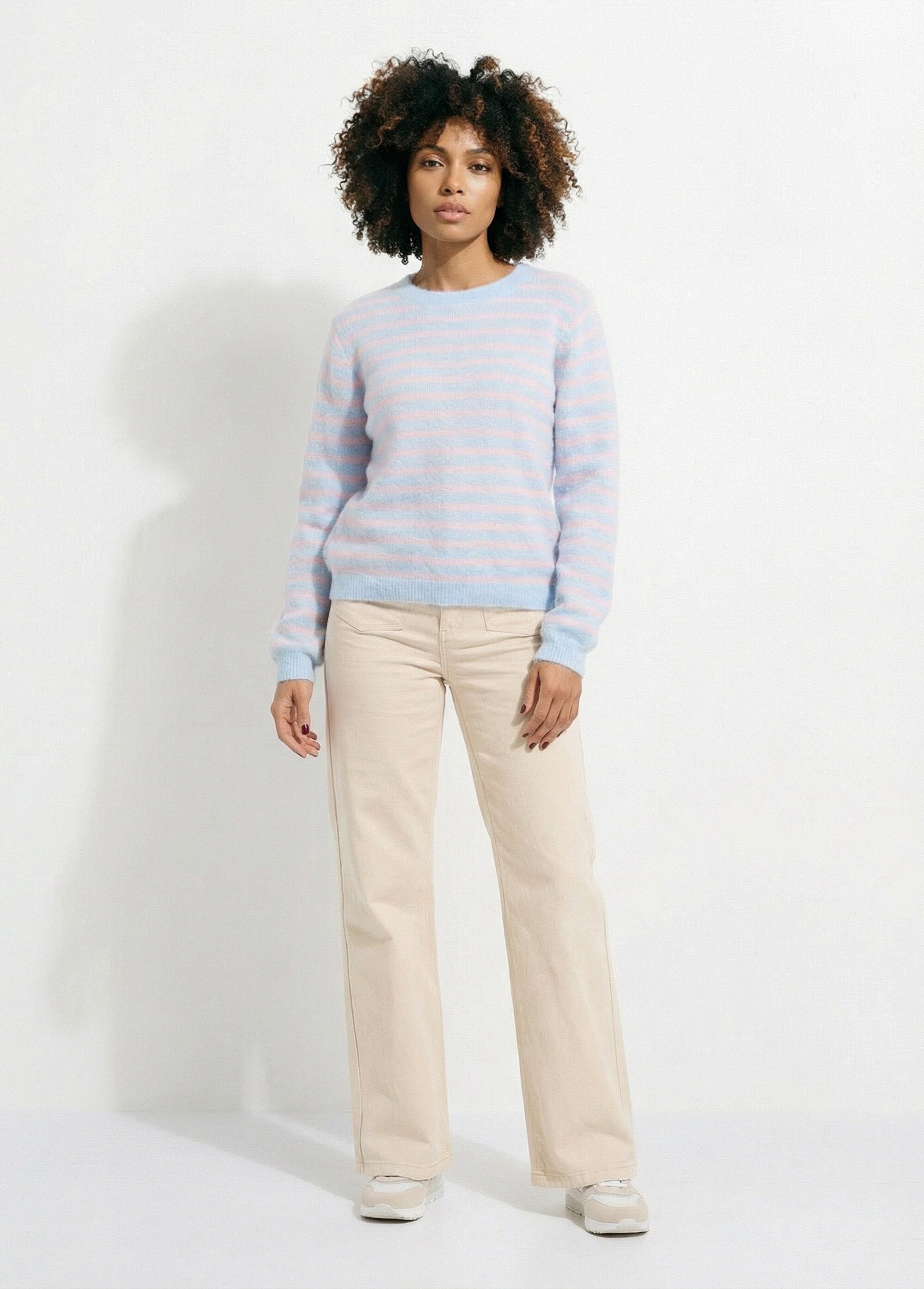 Striped_wool_sweater_with_buttoned_back_Blue_and_pink_SF1_slim