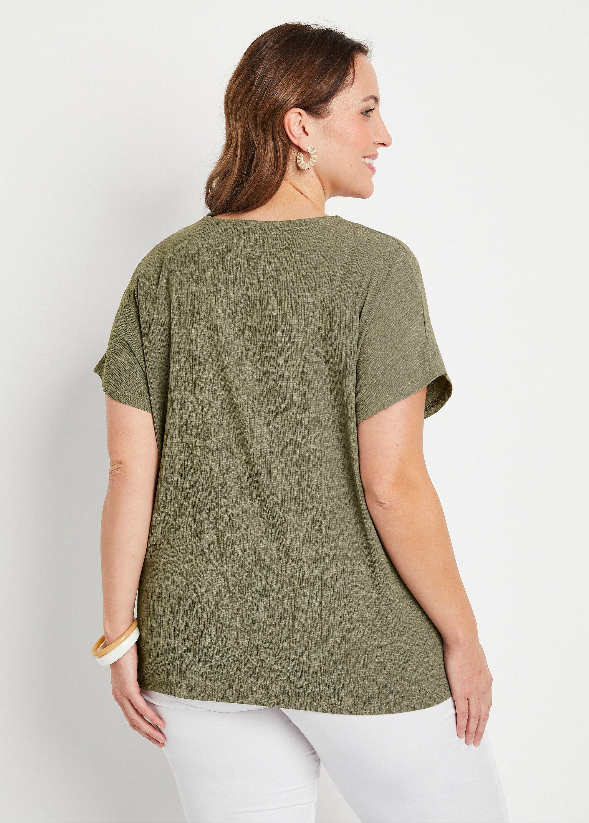 Long_plain_embroidered_loose_t-shirt_Lime_green_DO1_curvy
