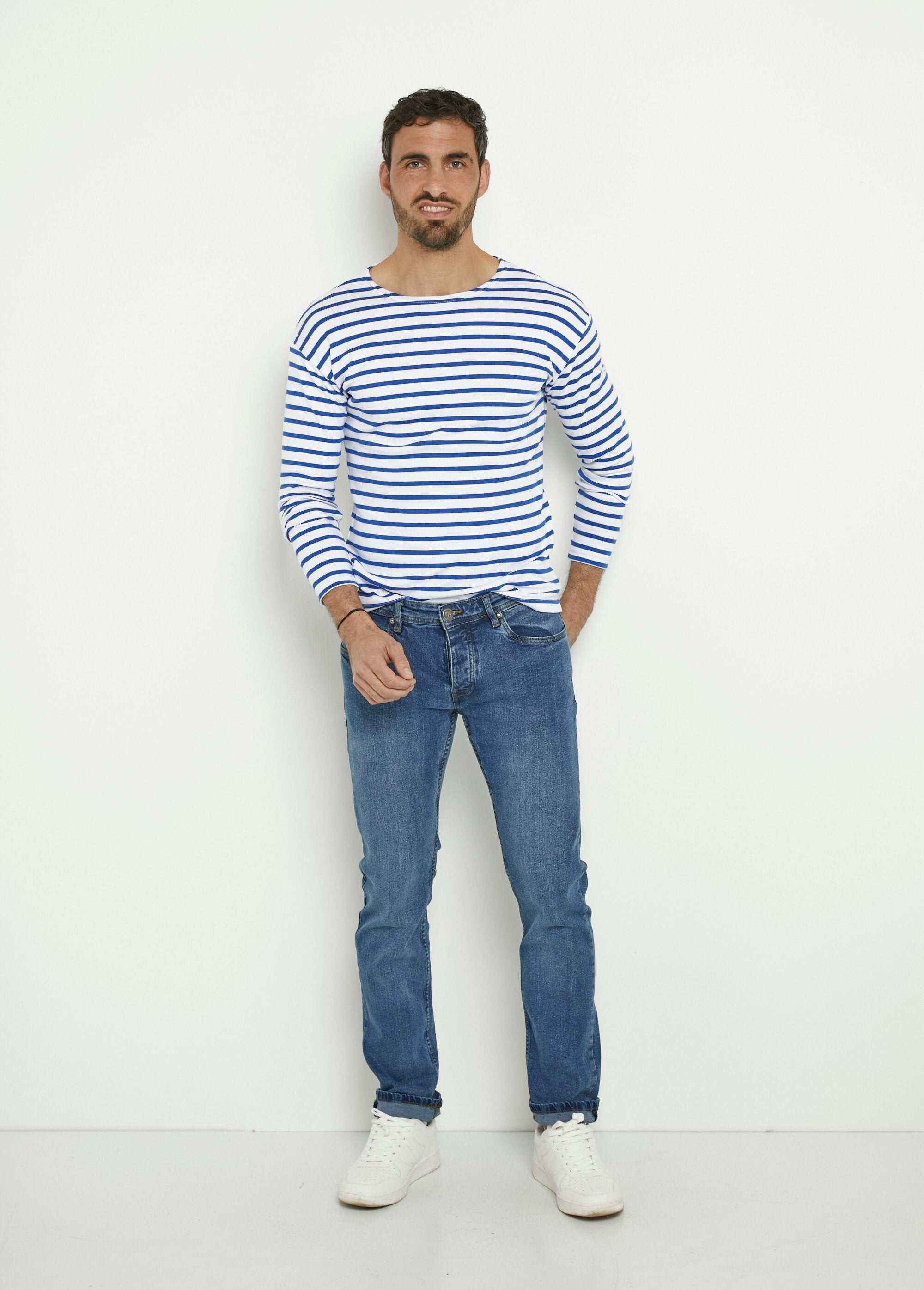 Long-sleeved_striped_sailor_T-shirt_White_and_royal_SF1_slim