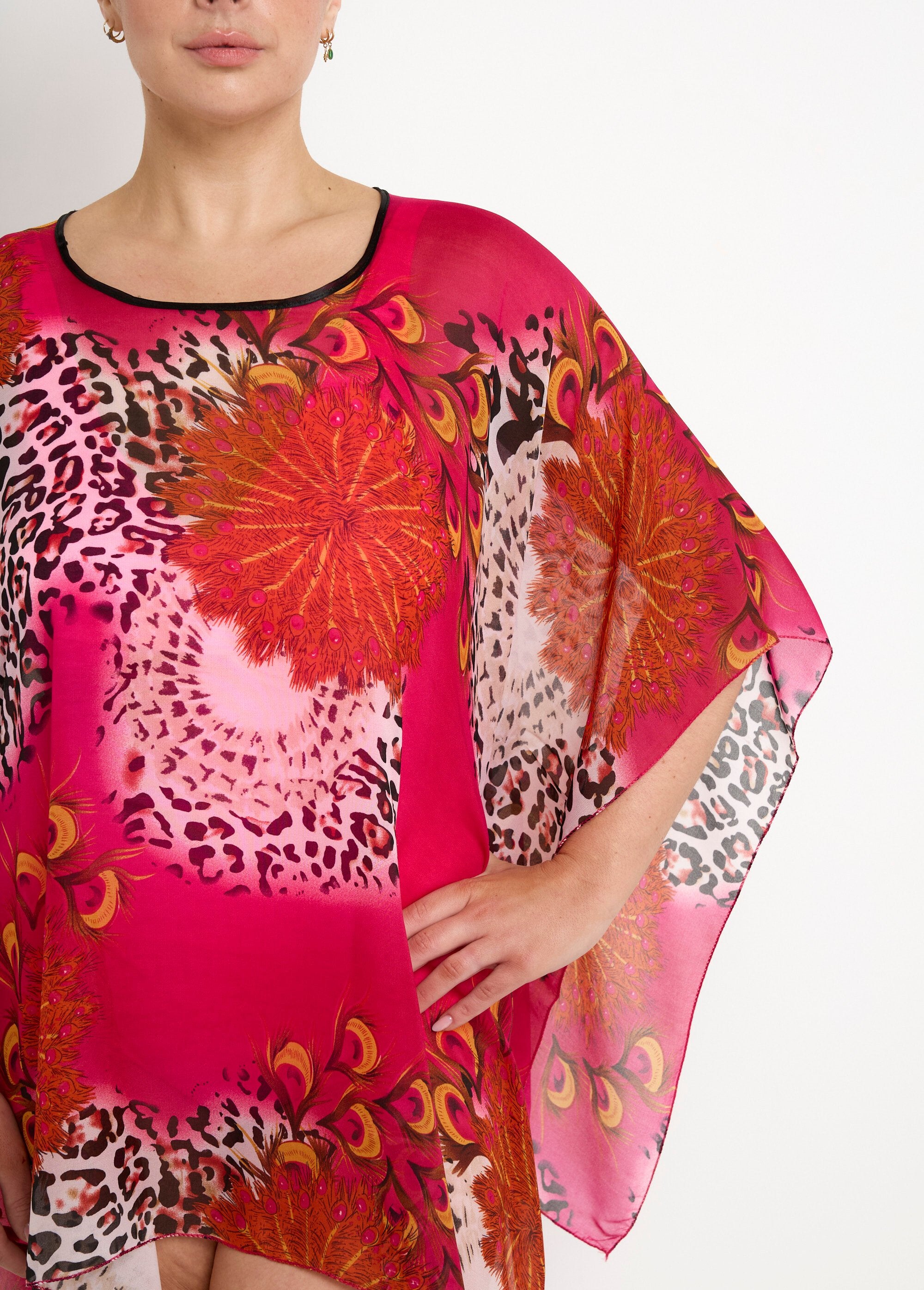 Beach_tunic_in_voile,_animal_pattern_Fuchsia_DE1_slim