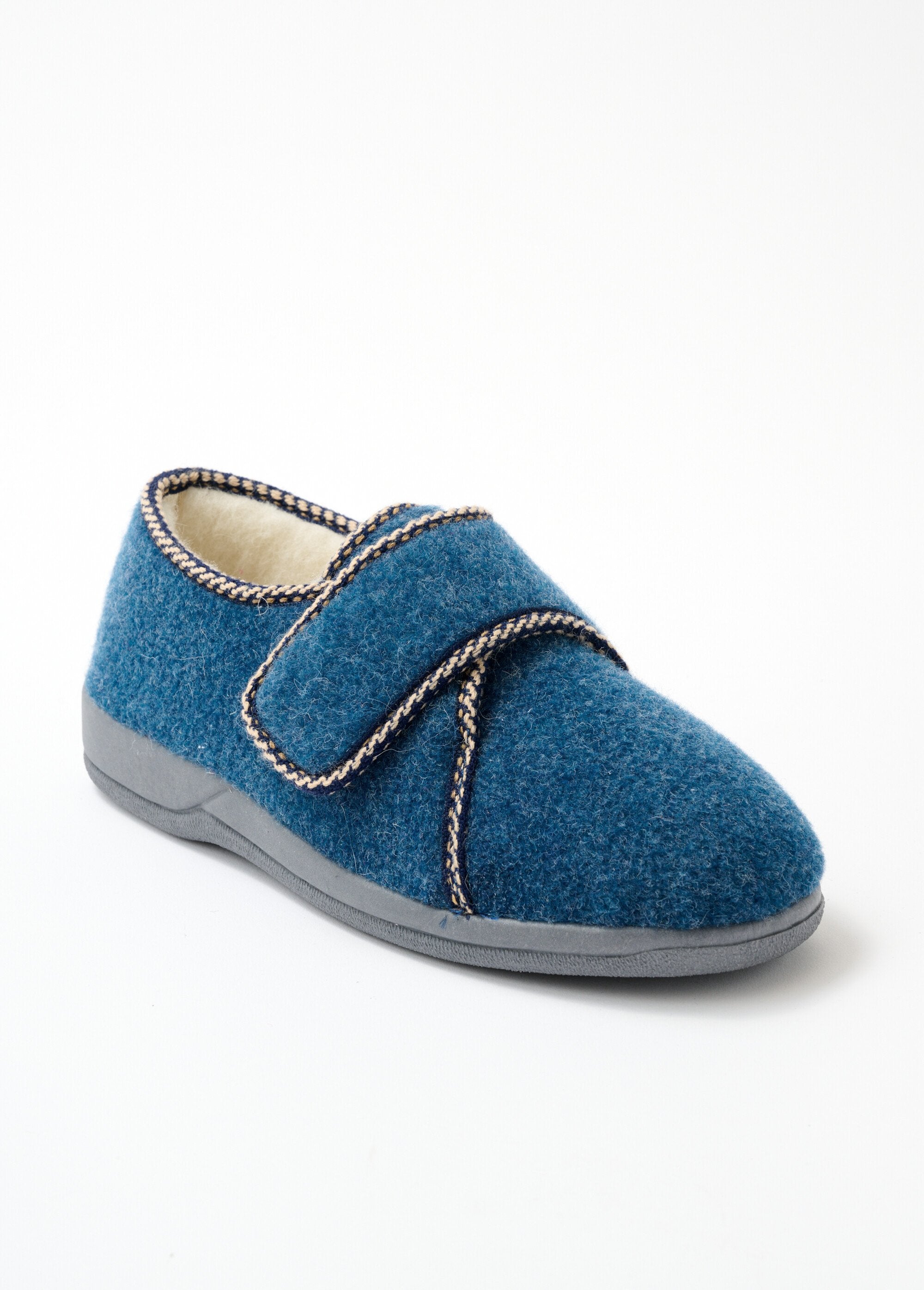 Velcro_slippers_with_comfort_width_and_fur_lining_Blue_jeans_FA1_slim