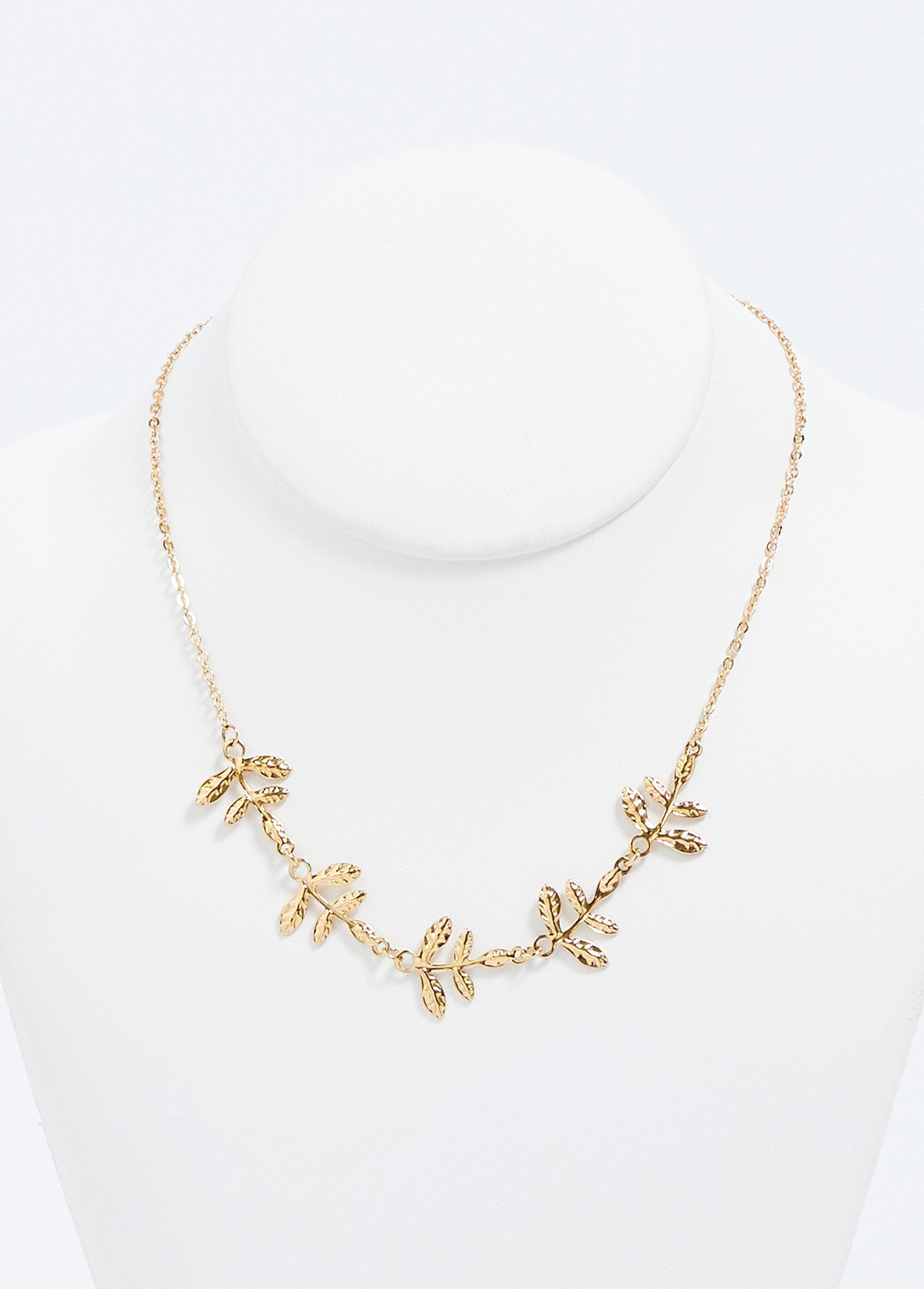 Gold-plated_stainless_steel_leaf_necklace_Golden_FA1_slim