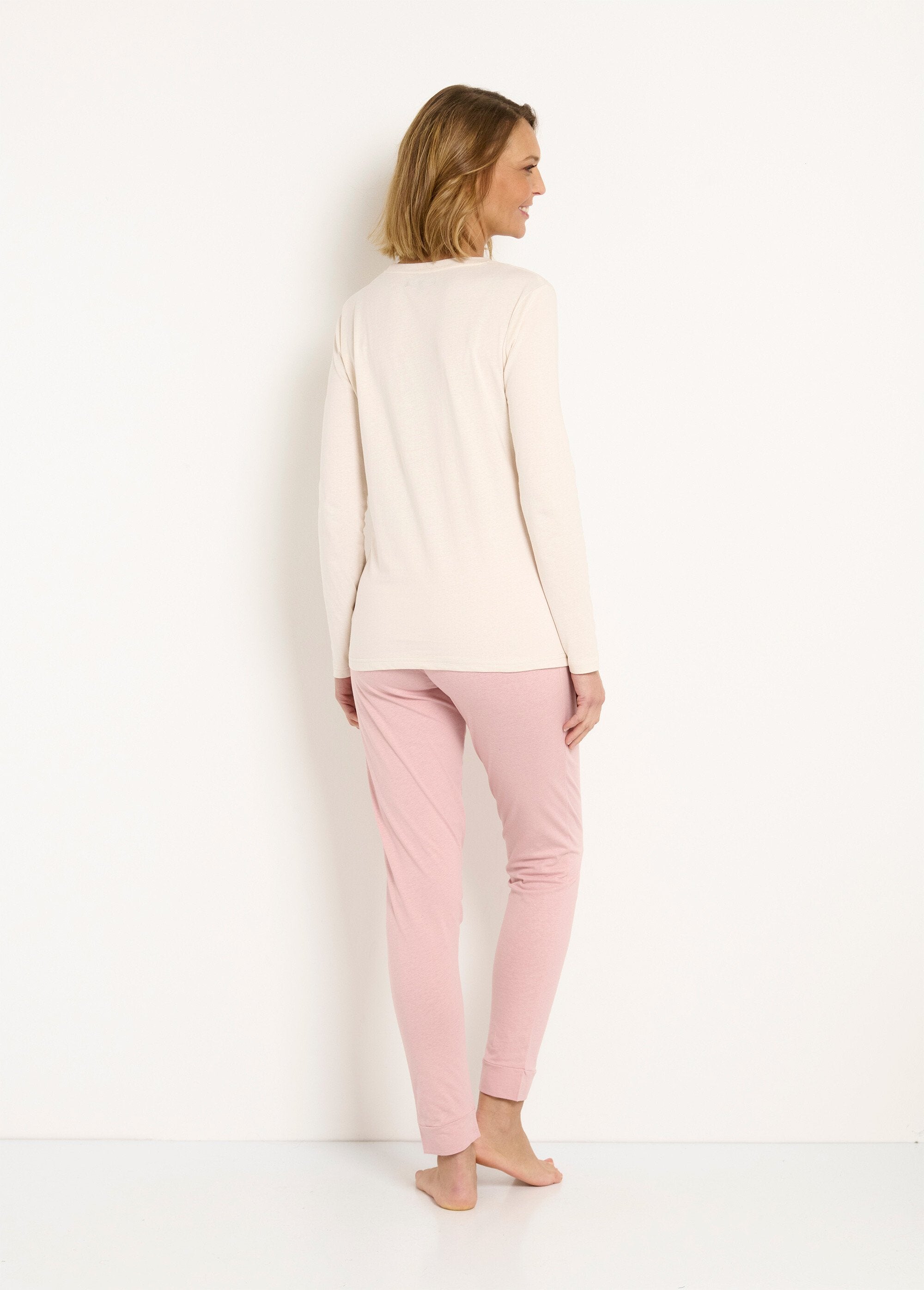 Pyjama_manches_longues_maille_Rose_DO1_slim