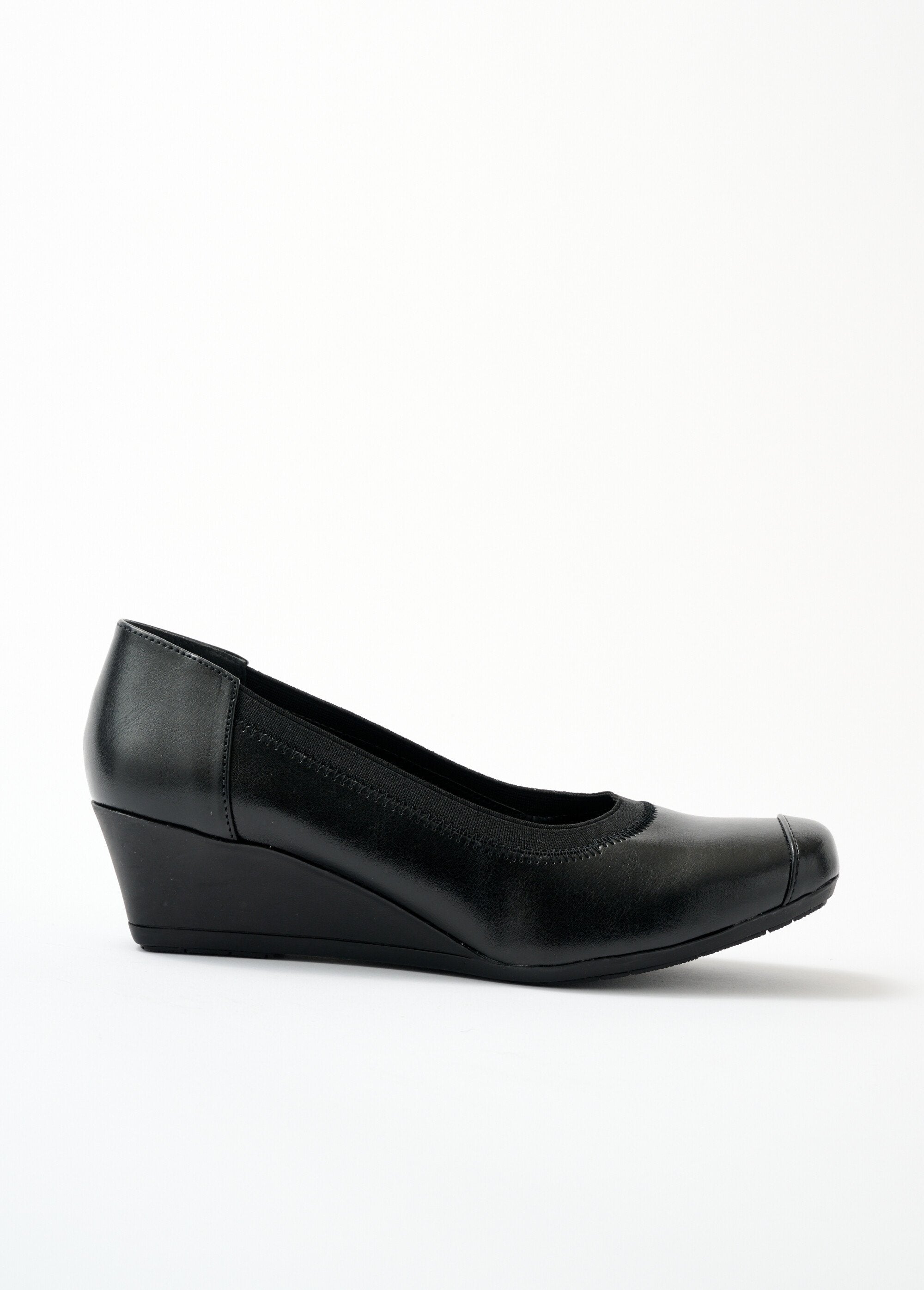 Wide_wedge_pumps_Black_DR1_slim