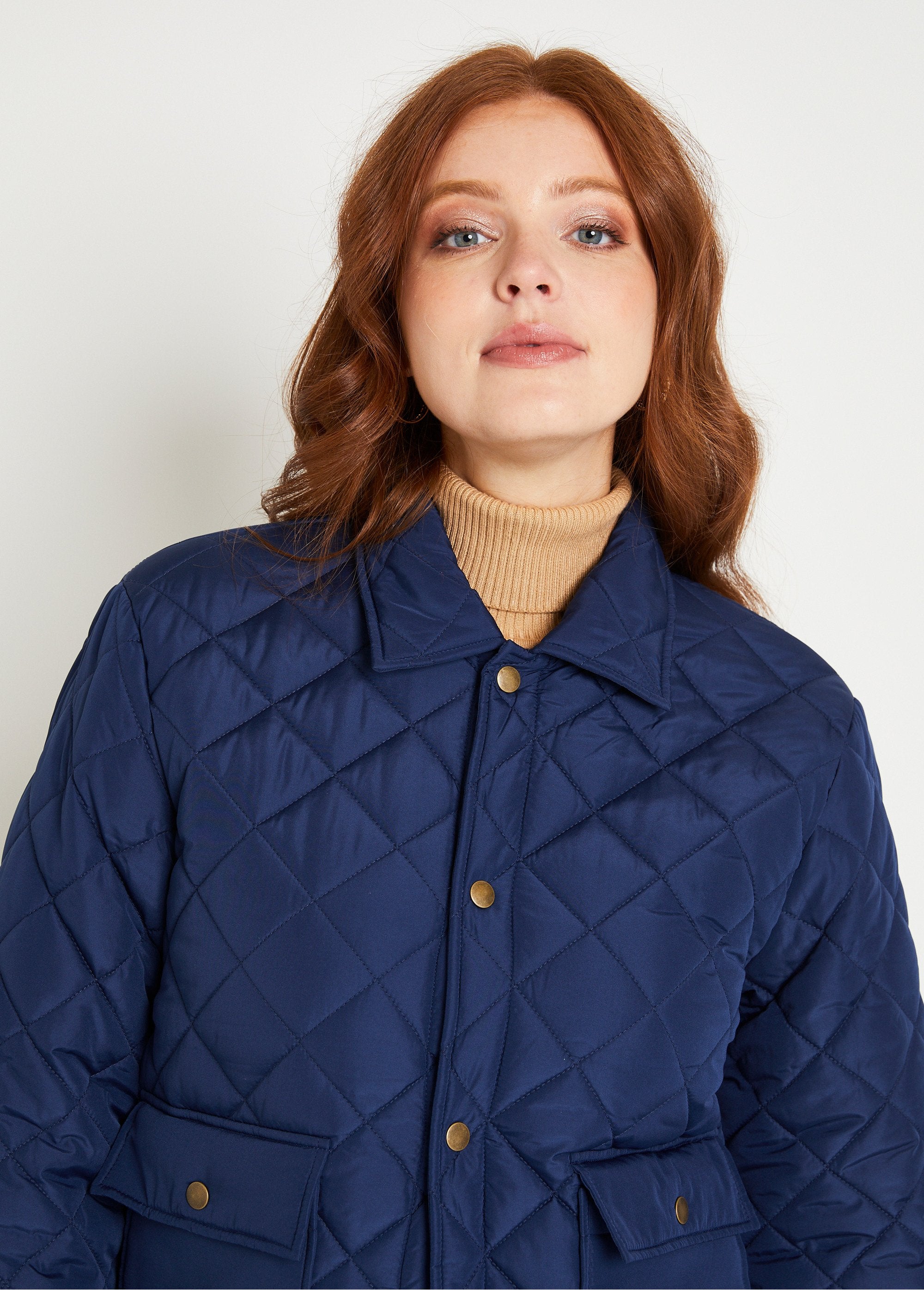 Lightweight_quilted_down_jacket_with_snap_fastener_Marine_DE1_slim