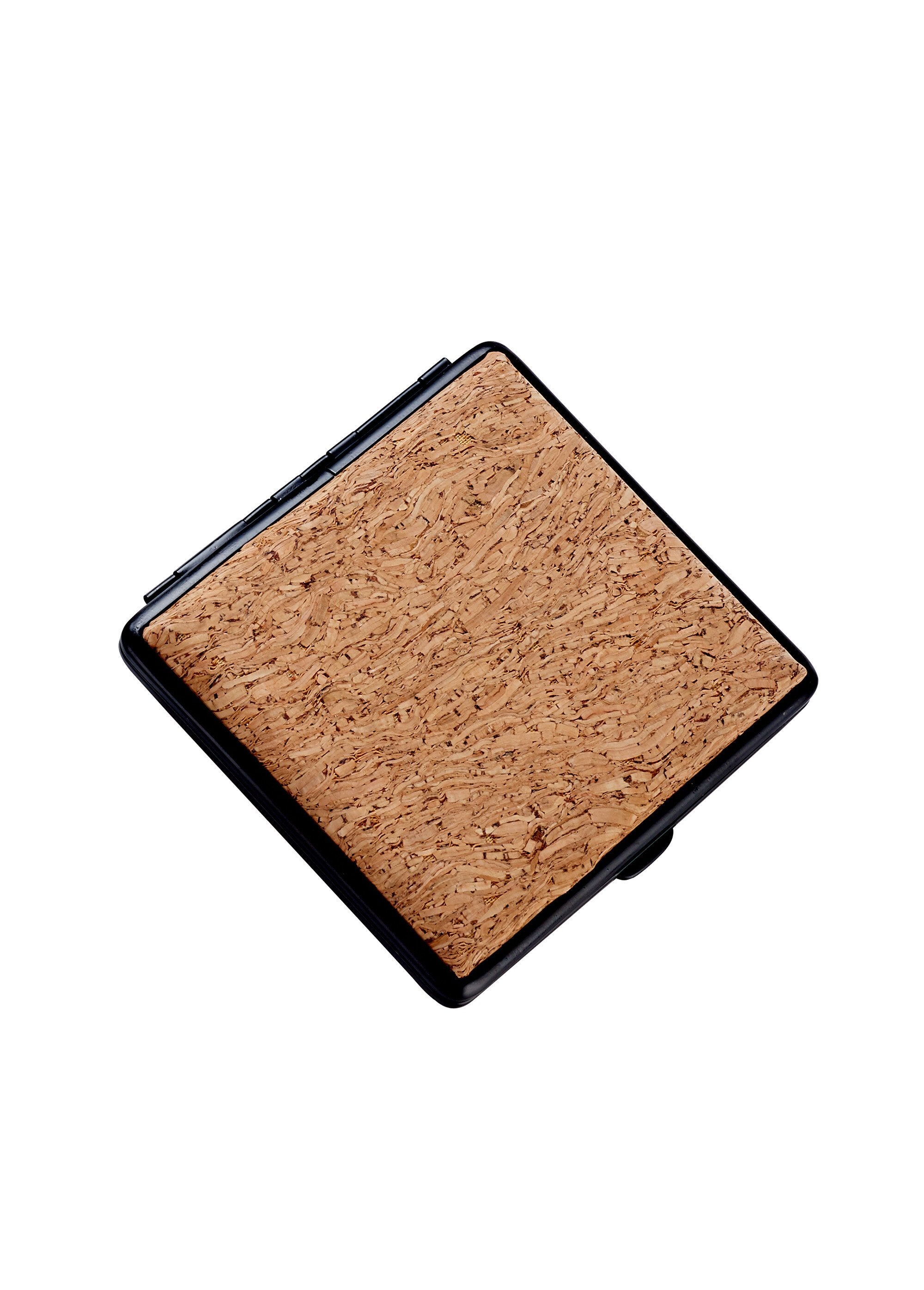 Cigarette_case_in_cork_Brown_OV1_slim