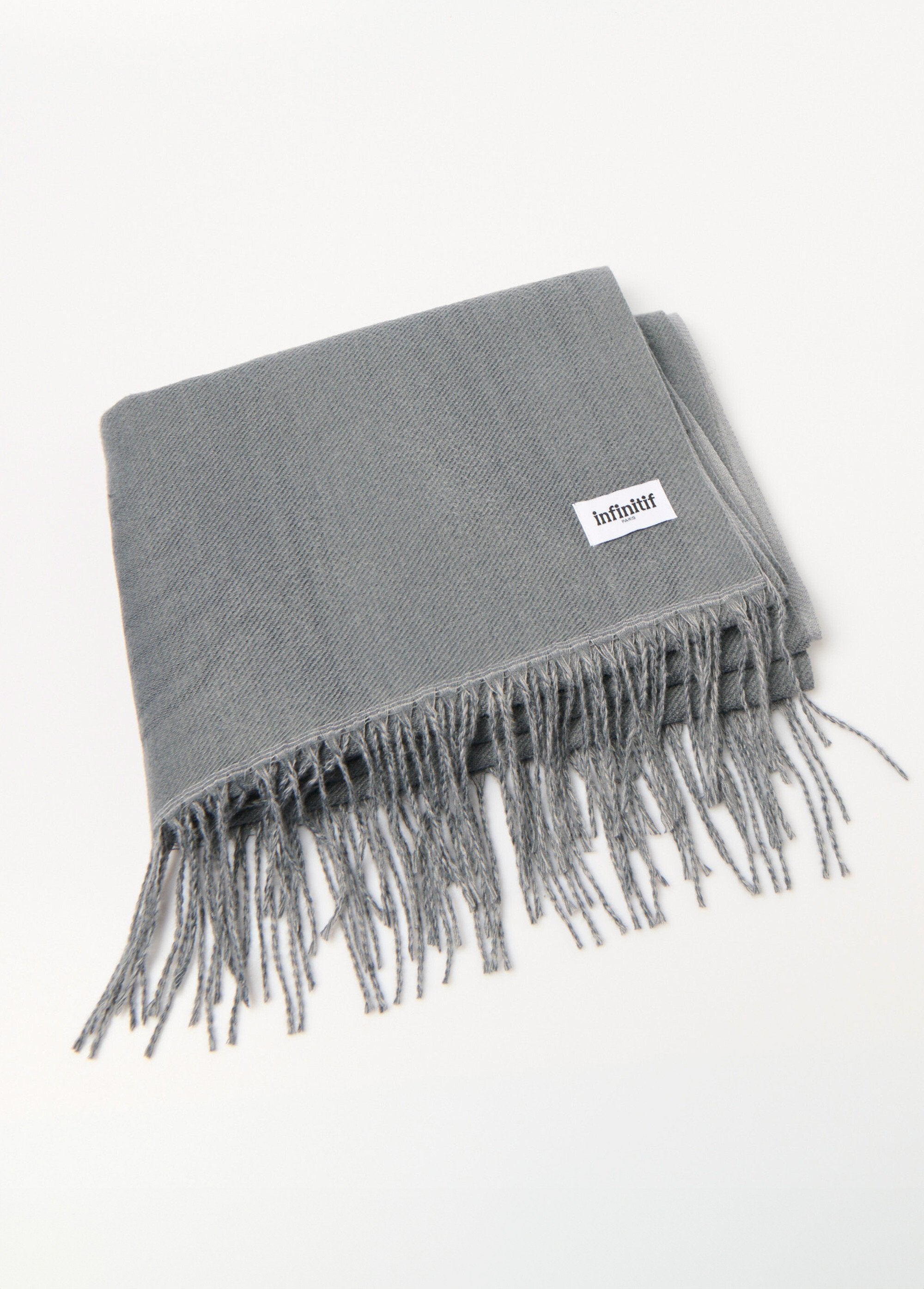 Two-tone_fringed_scarf_Gray_FA1_slim