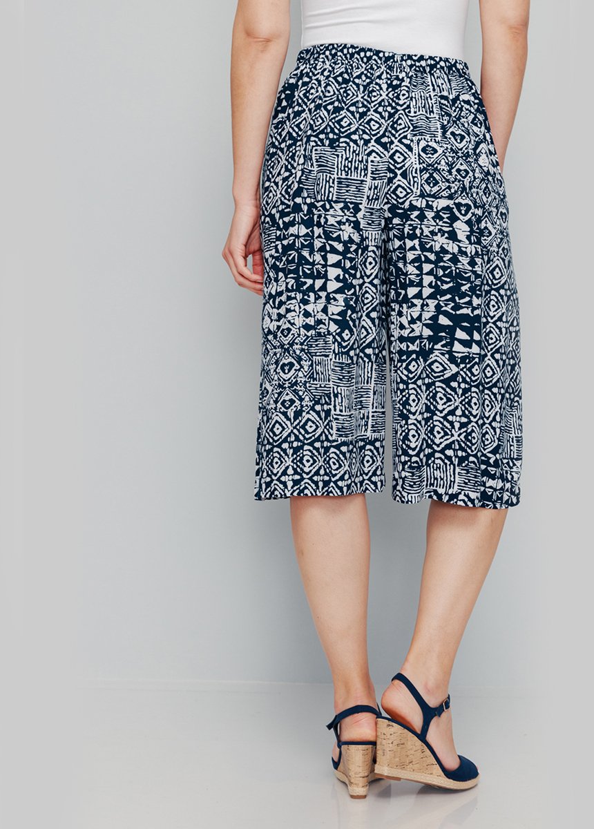 Printed_elasticated_waistband_culottes_Navy_and_white_DO1_slim