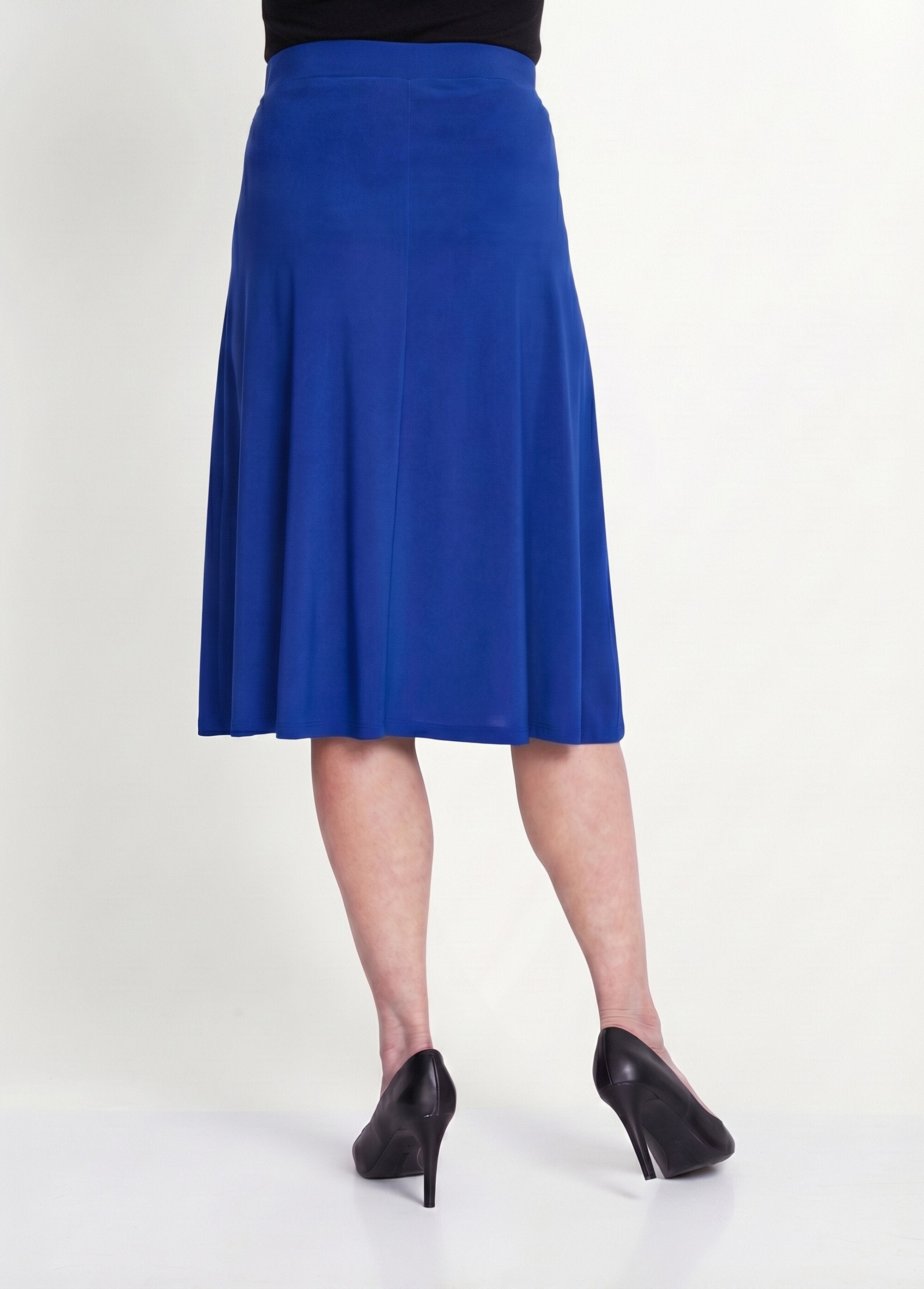 Mid-length_plain_knit_flared_skirt_with_bridge_Blue_DO1_slim