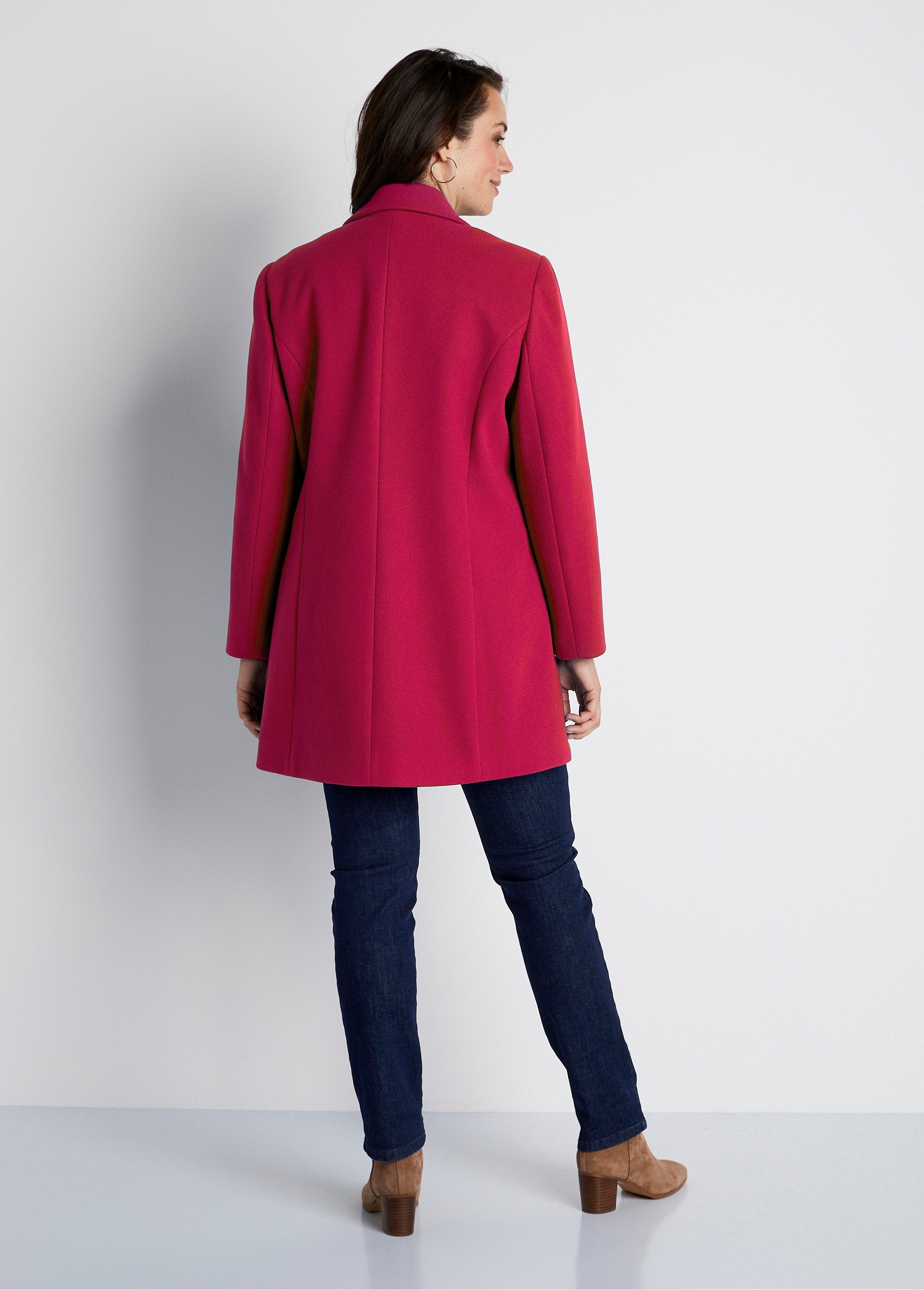 Wool-look_coat_with_tailored_collar_Garnet_DO1_curvy