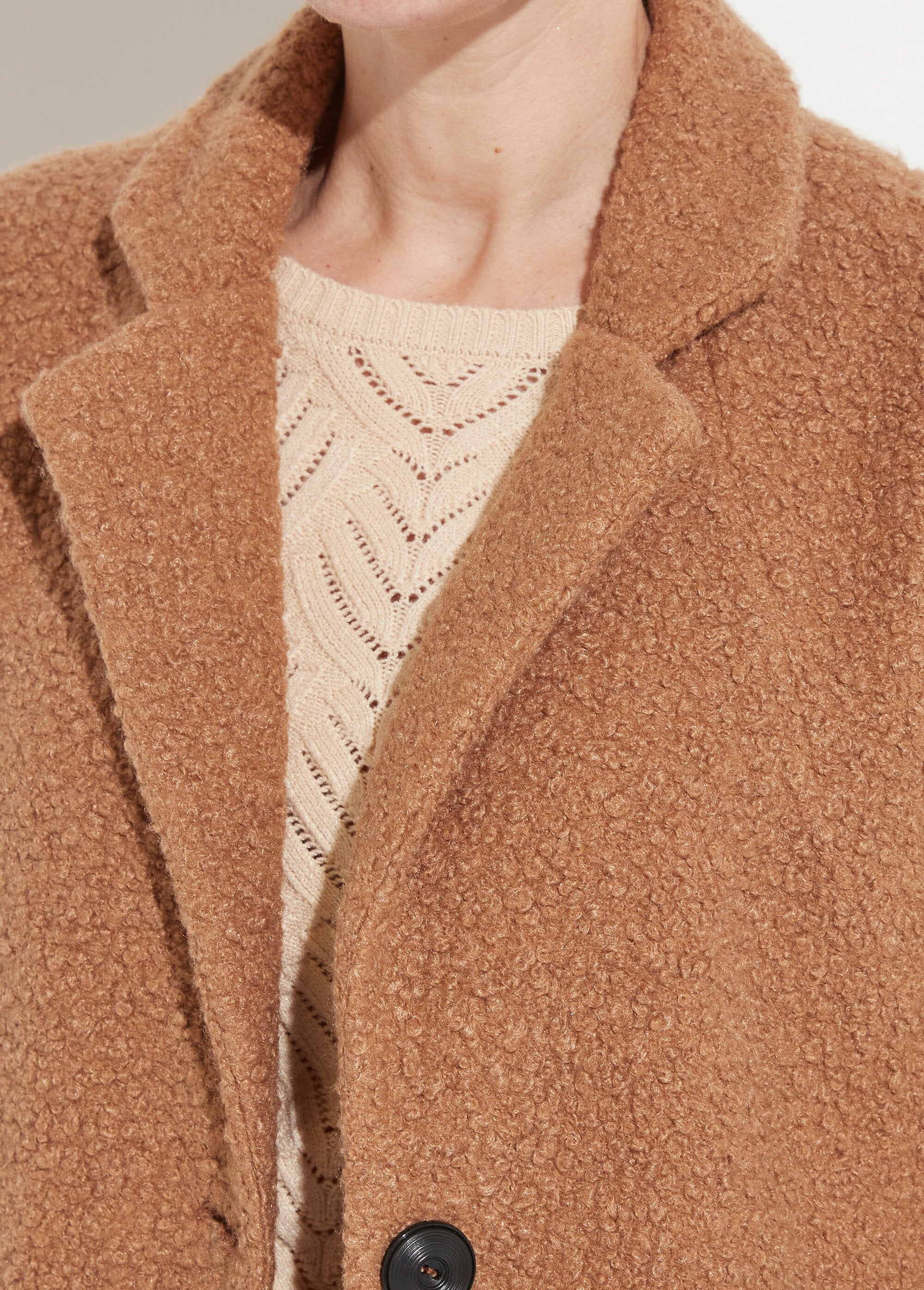 Buttoned_mid-length_French_terry_coat_camel_DE1_slim