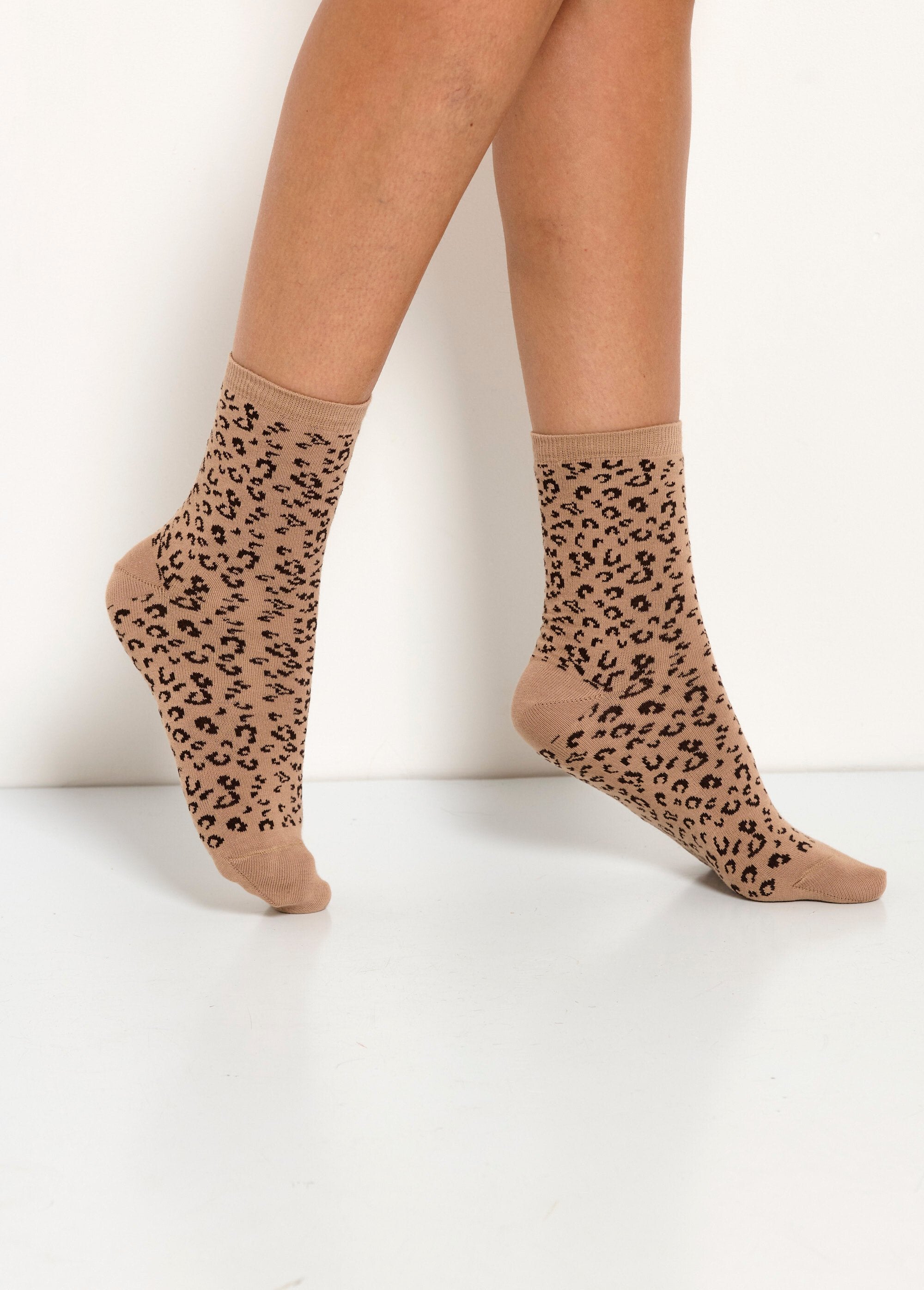 Leopard_Print_Mid-Calf_Socks_-_Pack_of_3_Pairs_Black_background_lot3_DR1_slim