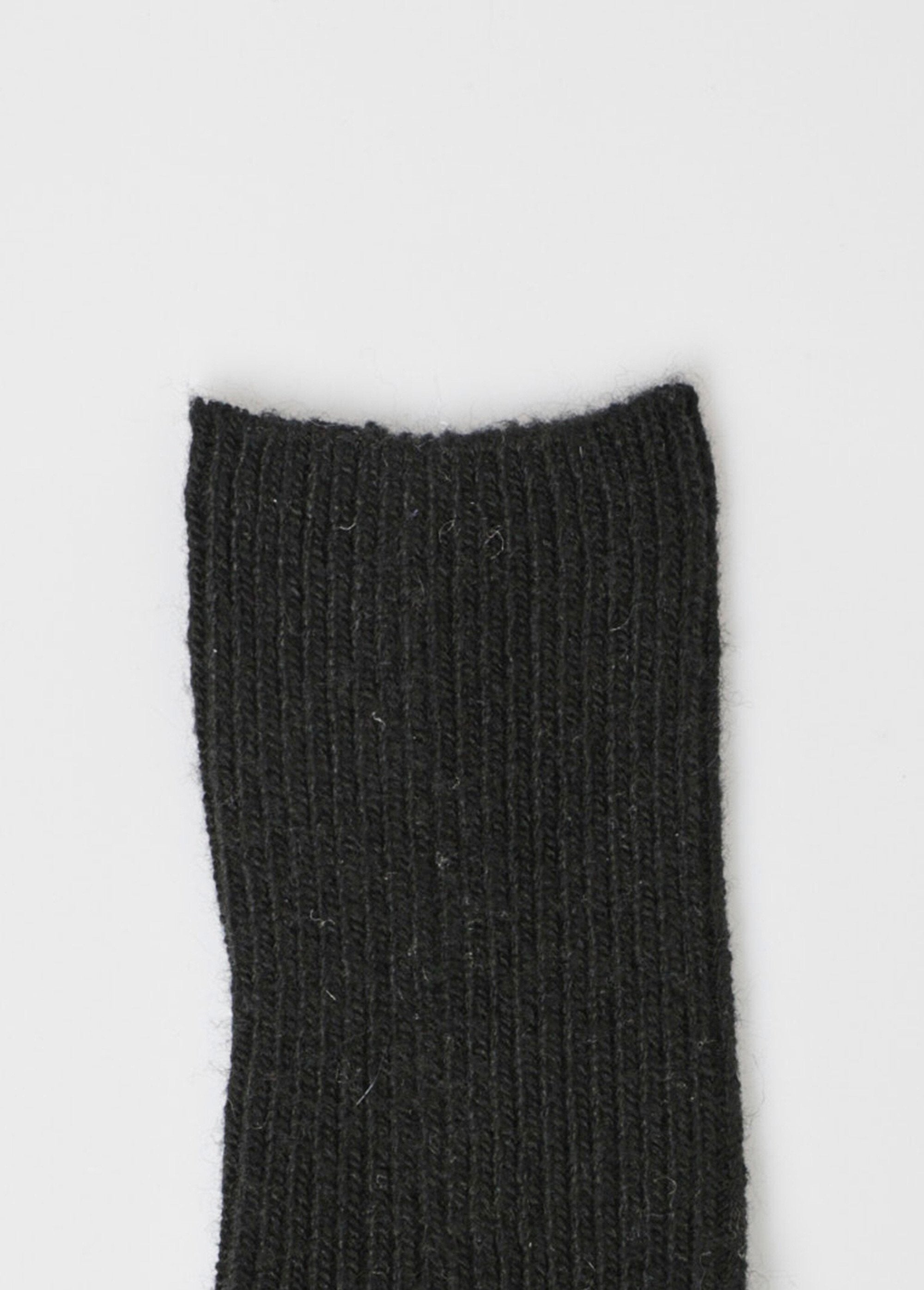 Paire_de_Chaussettes_laine,_fines_côtes_Noir_DE2_slim