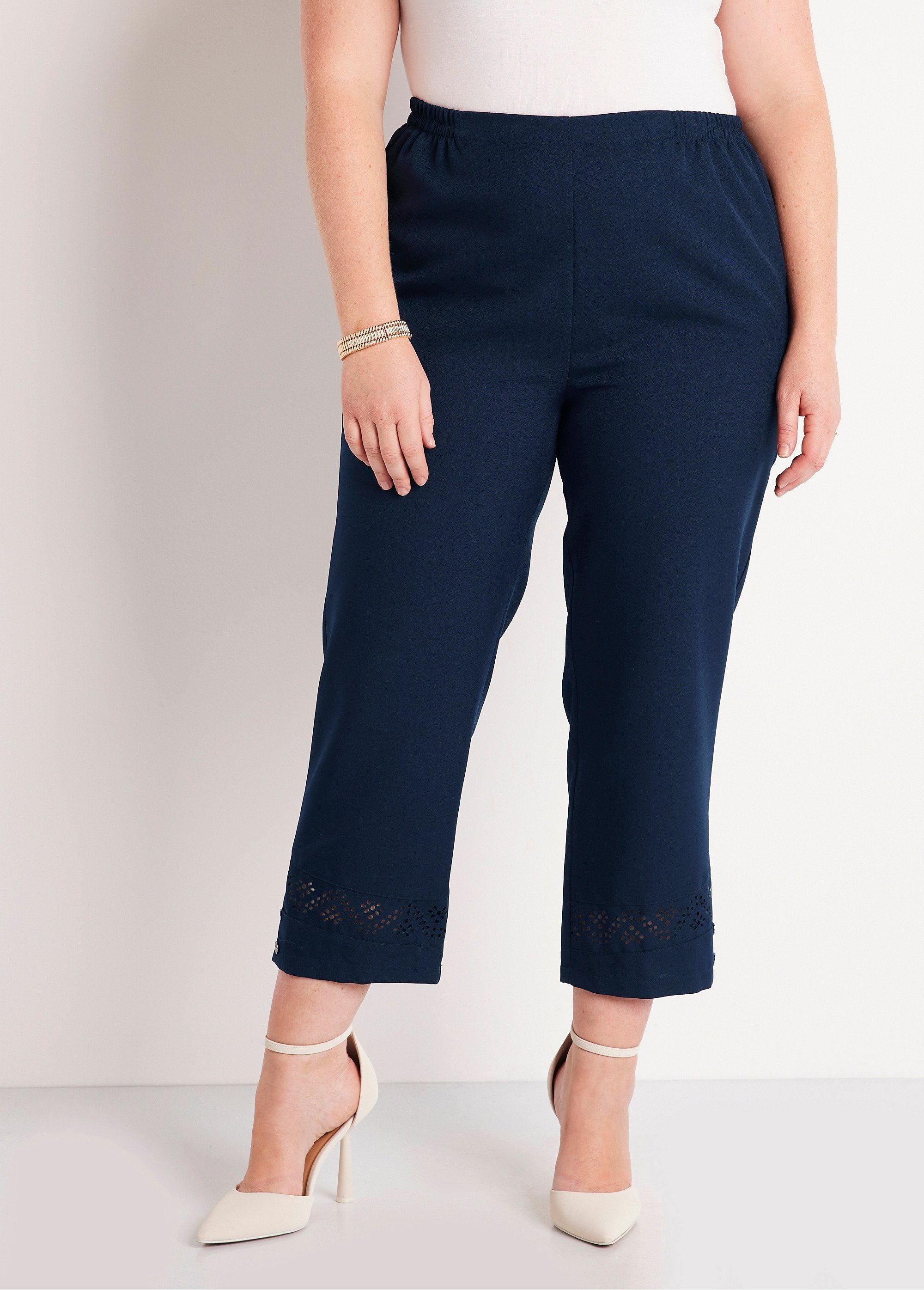 Cropped_pants_with_openwork_elasticated_belt_Marine_FA1_curvy