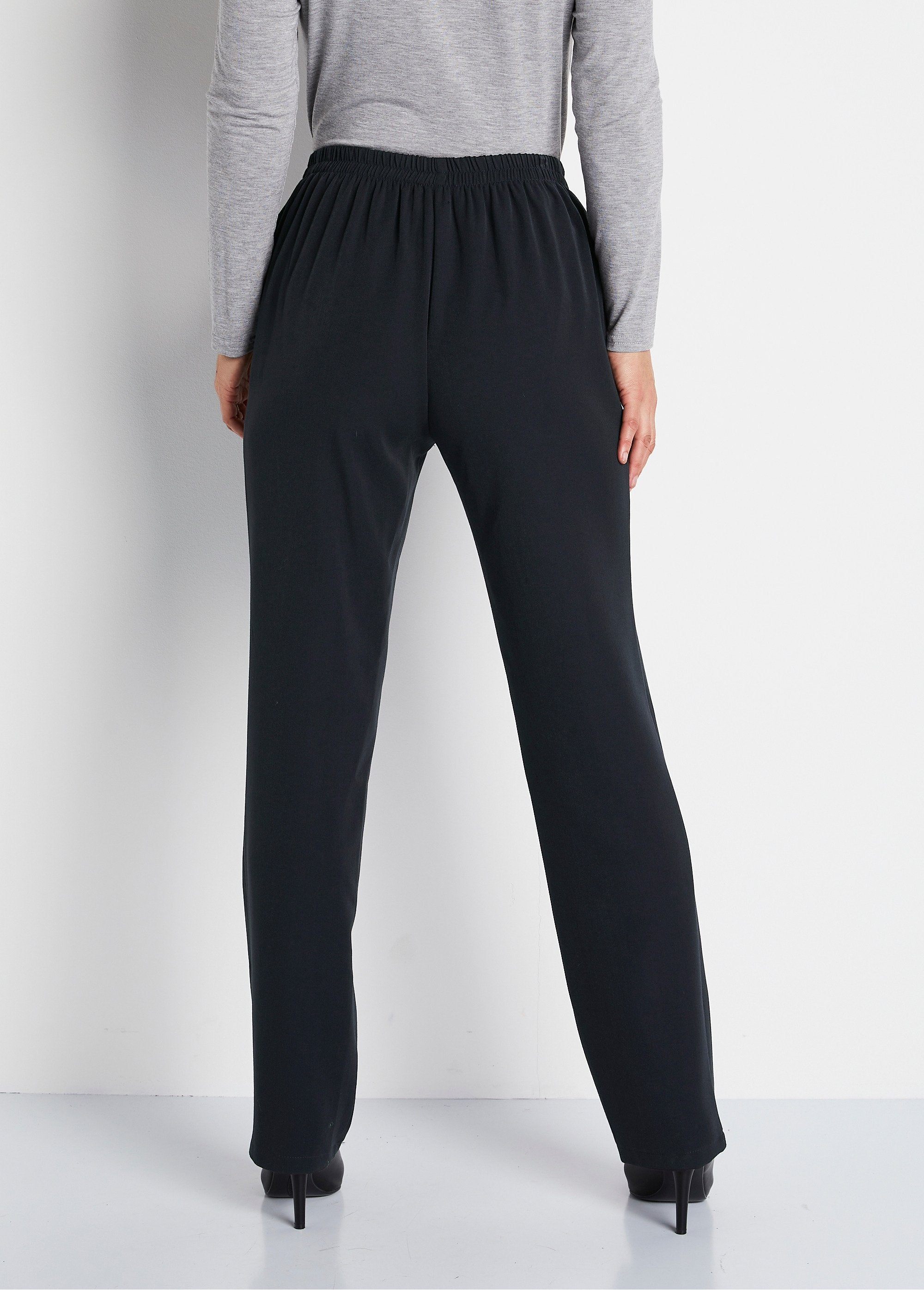 Wrinkle-resistant_pants_with_semi-elastic_waist_Marine_DO1_slim