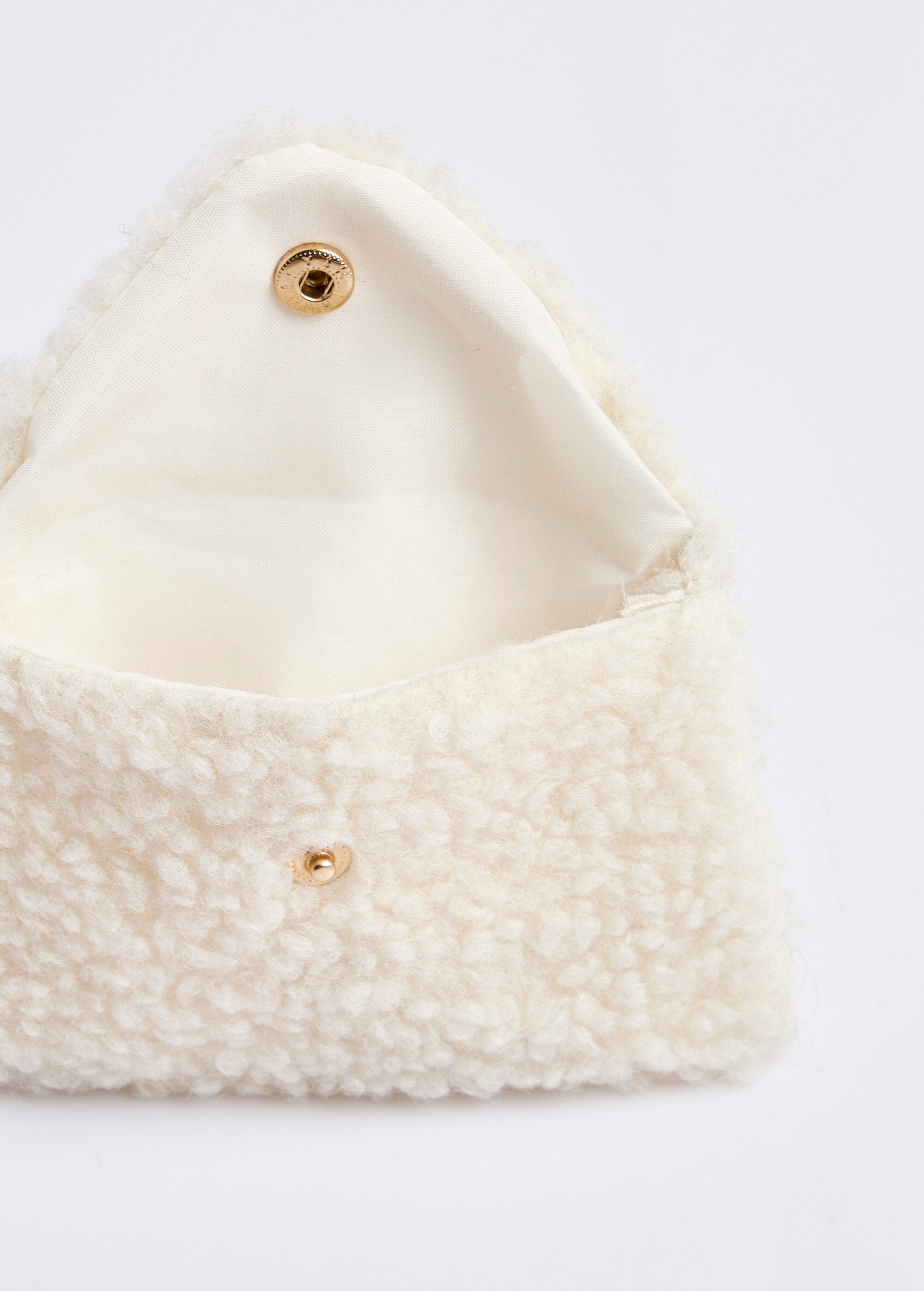 Pochette_porte_monnaie,_fourrure_sherpa_Ecru_DE1_slim