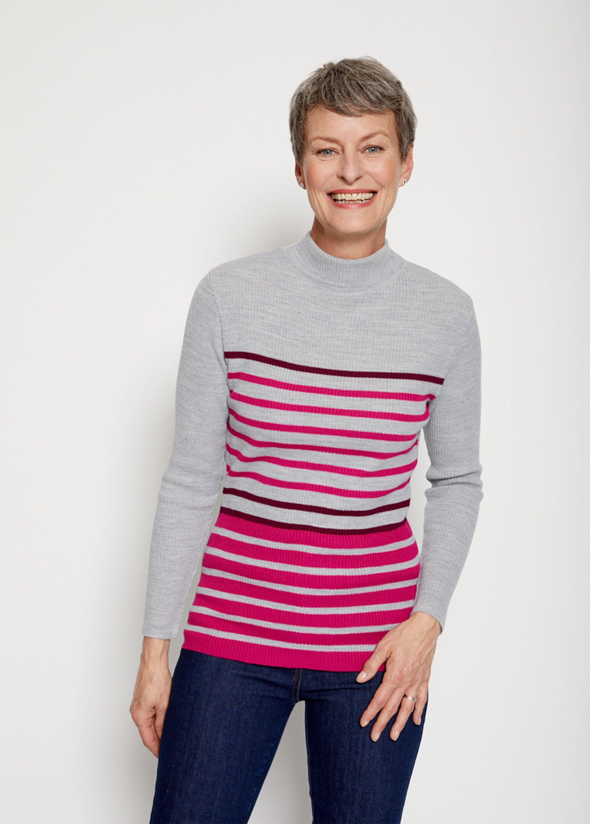 Short_ribbed_knit_high_neck_sweater_Fuchsia_stripe_FA1_slim