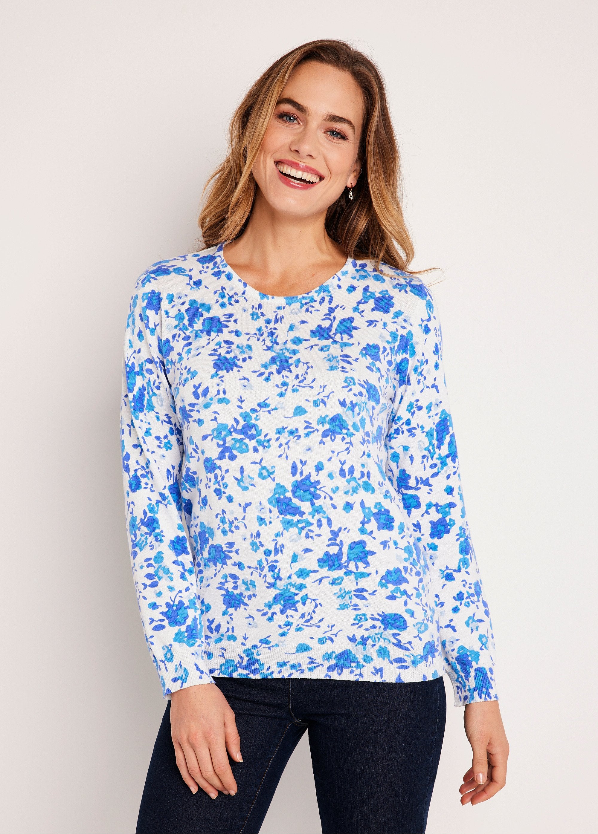 Fine_floral_sweater_Blue_FA1_slim