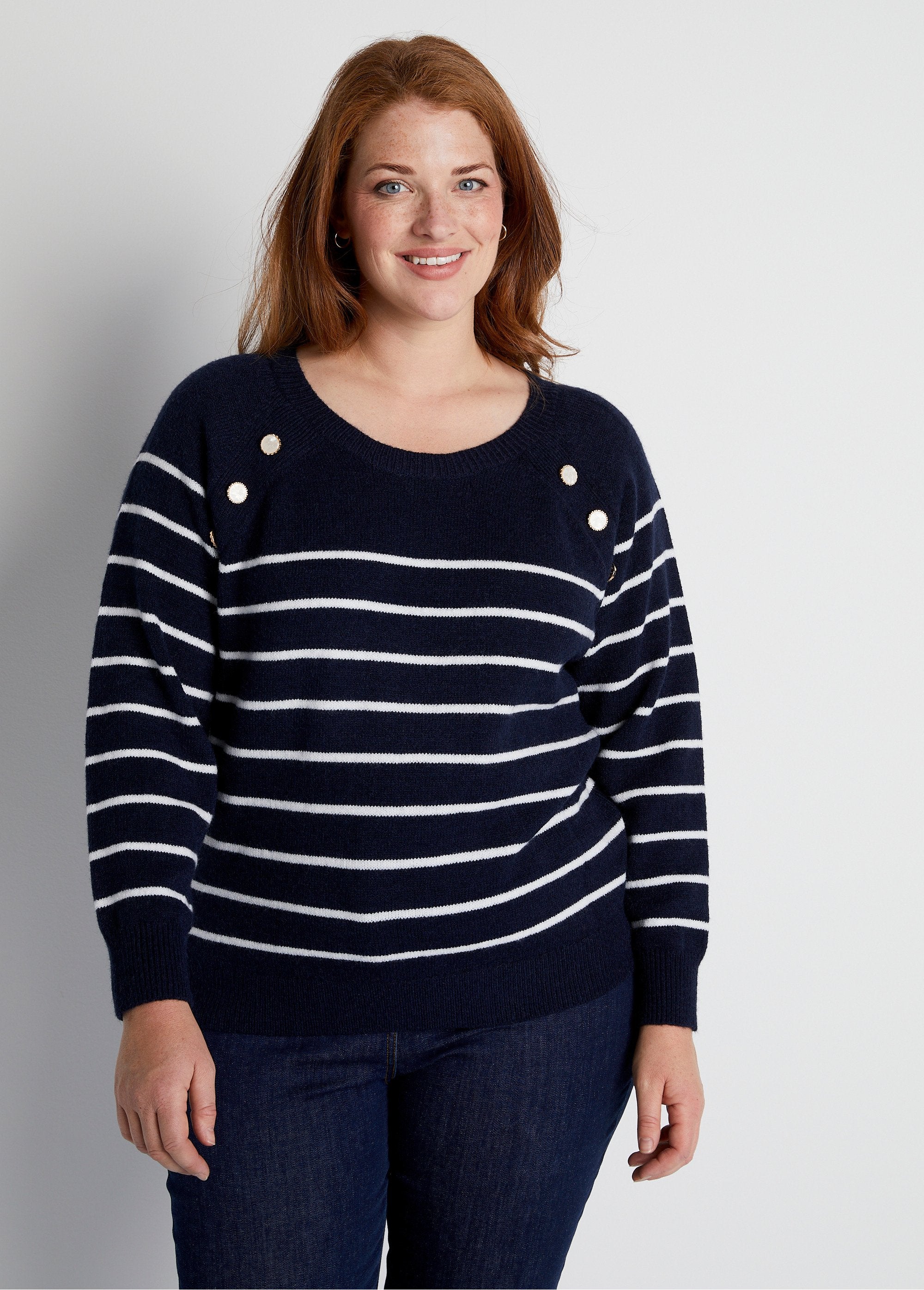 Striped_long-sleeved_sailor_sweater_Navy_and_ecru_FA1_curvy