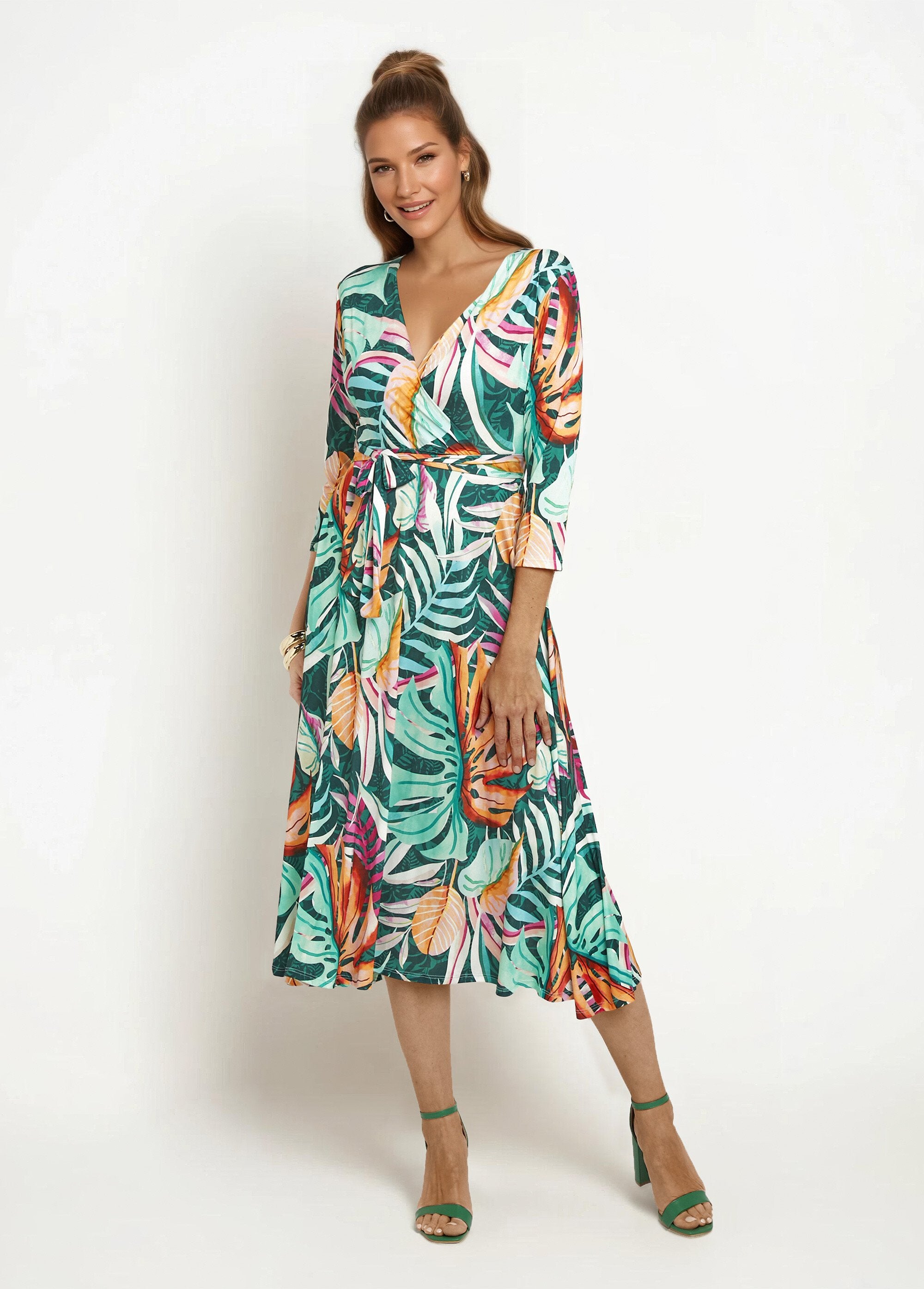 Long_dress_with_3/4_sleeves,_tropical_leaves_Green_prints_FA1_slim