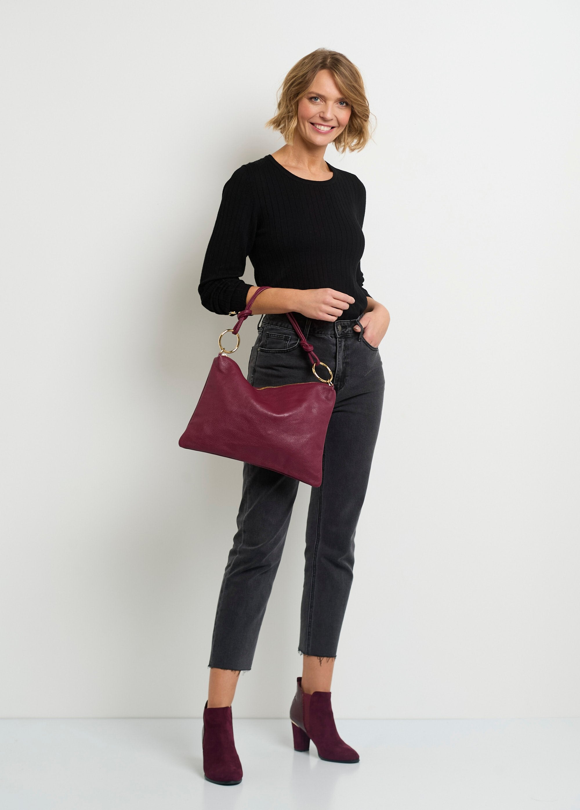 Sac_à_main_en_cuir_grainé_anses_anneaux_Bordeaux_FA1_slim