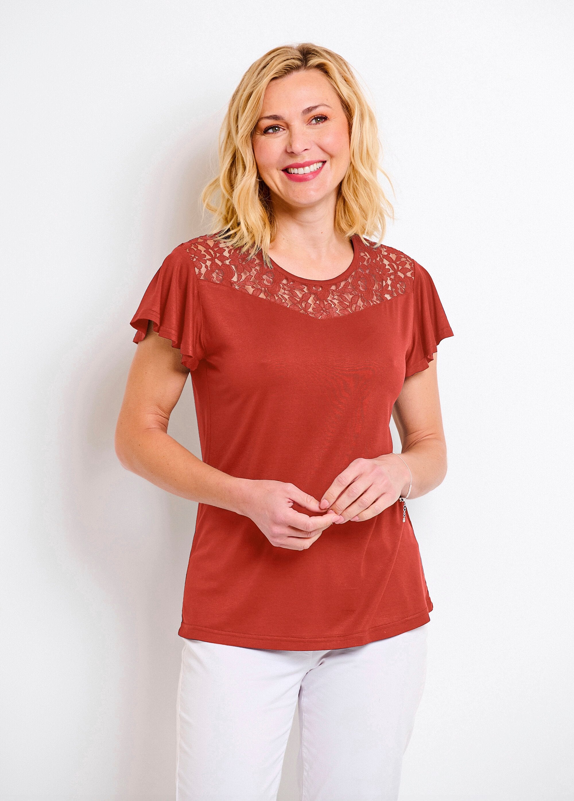 Short-sleeved_lace_t-shirt_Terracotta_FA1_slim