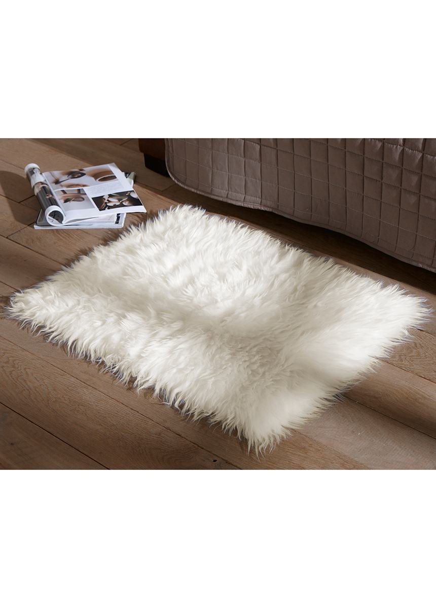 Decorative_high_pile_rug_Ecru_FA1_slim