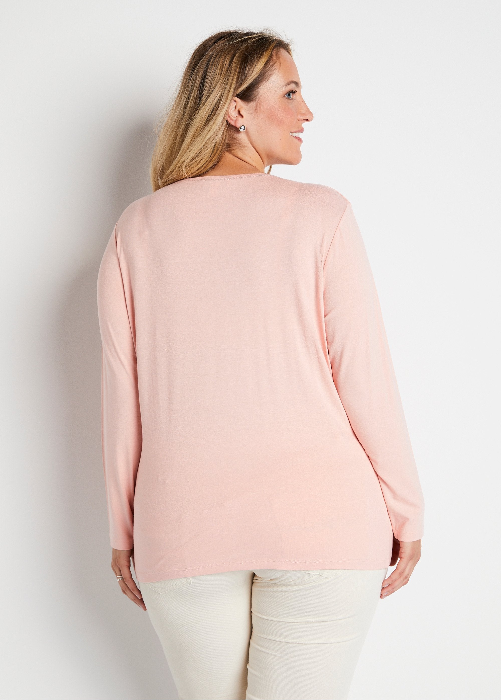 Long-sleeved_fluid_knit_T-shirt_Pink_DO1_curvy