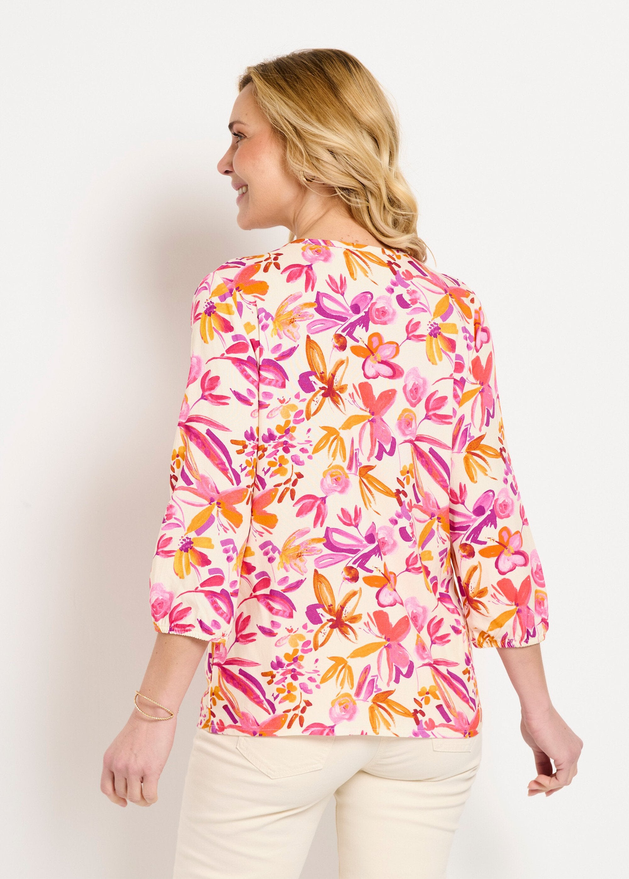 Long_loose_floral_tunic_with_3/4_sleeves_Orange_and_pink_DO1_slim