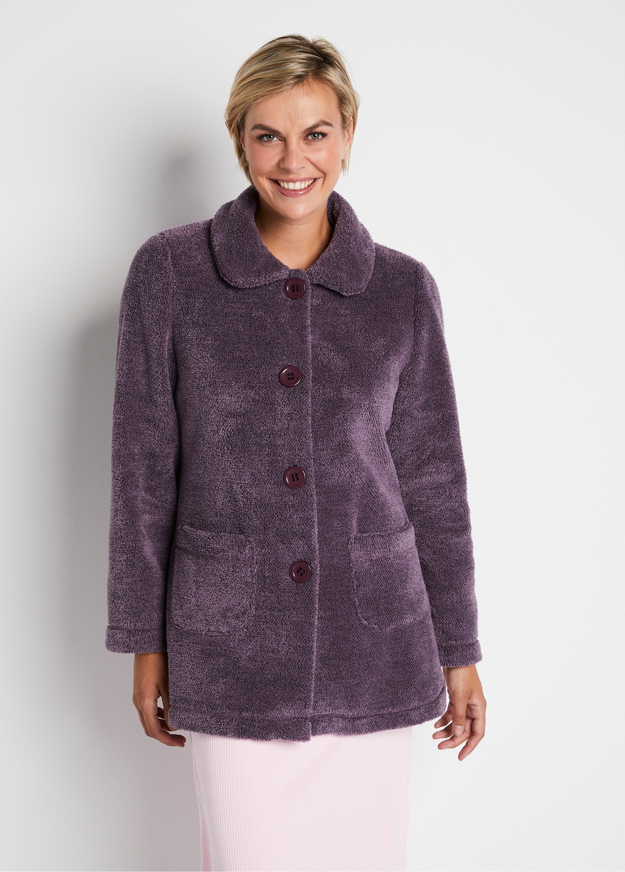 Buttoned_plush_knit_indoor_jacket_Plum_FA1_slim